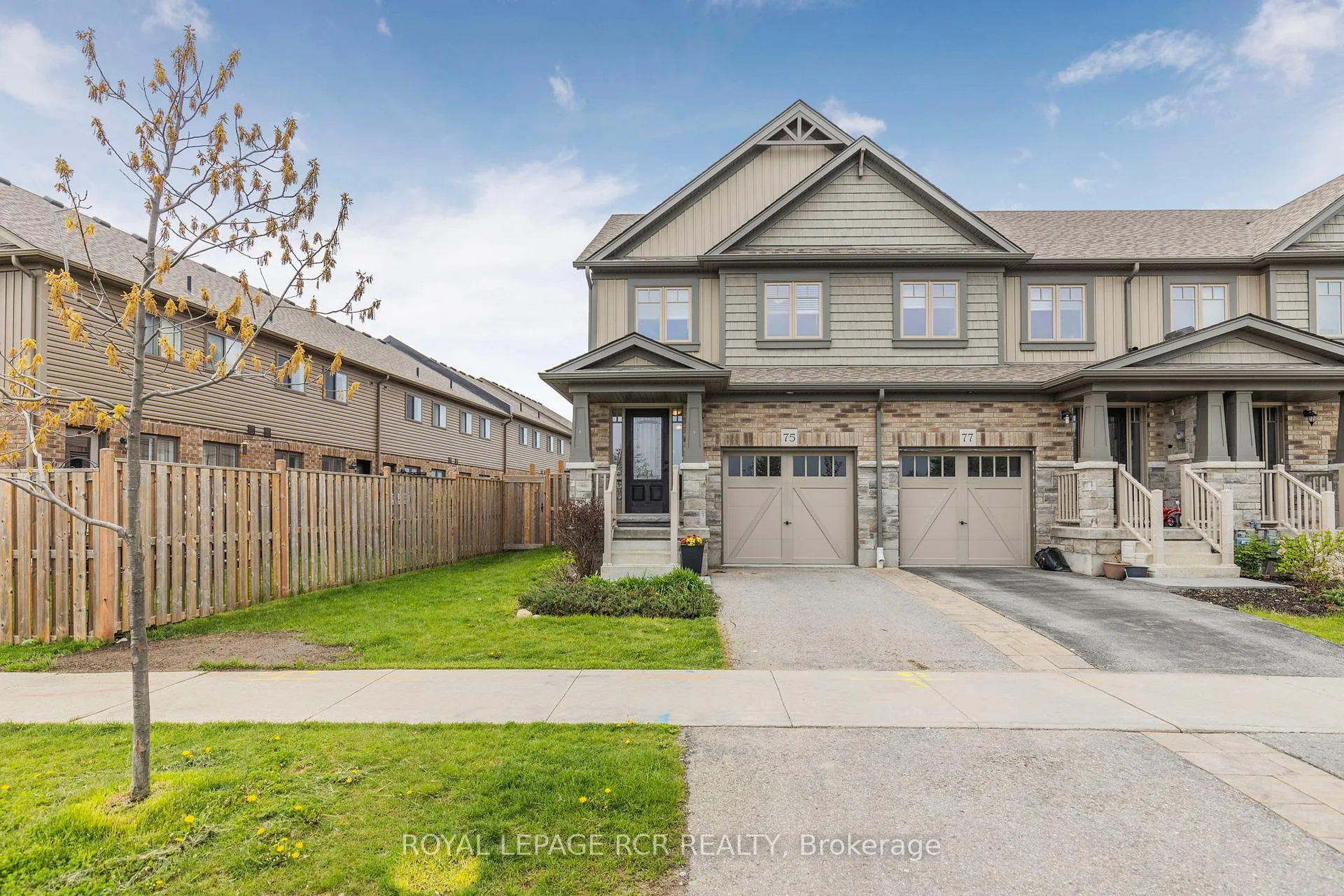 Photo 1 of 75 Winterton Court, Orangeville — HOMEH