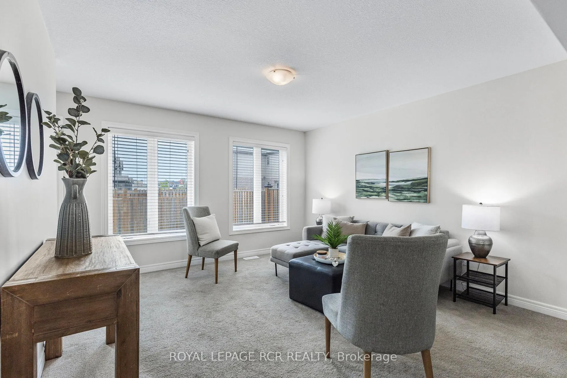 Photo 12 of 75 Winterton Court, Orangeville — HOMEH
