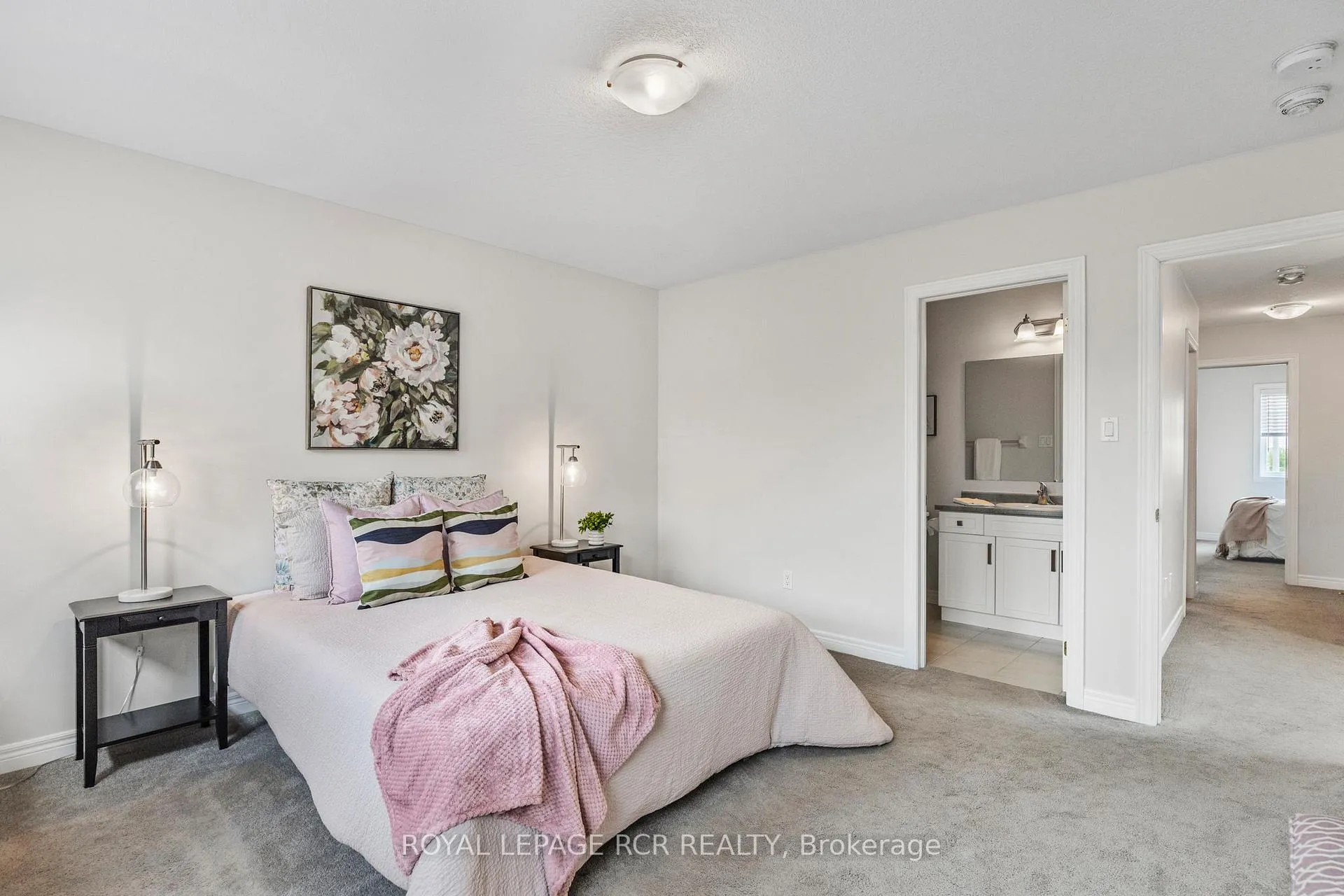 Photo 15 of 75 Winterton Court, Orangeville — HOMEH