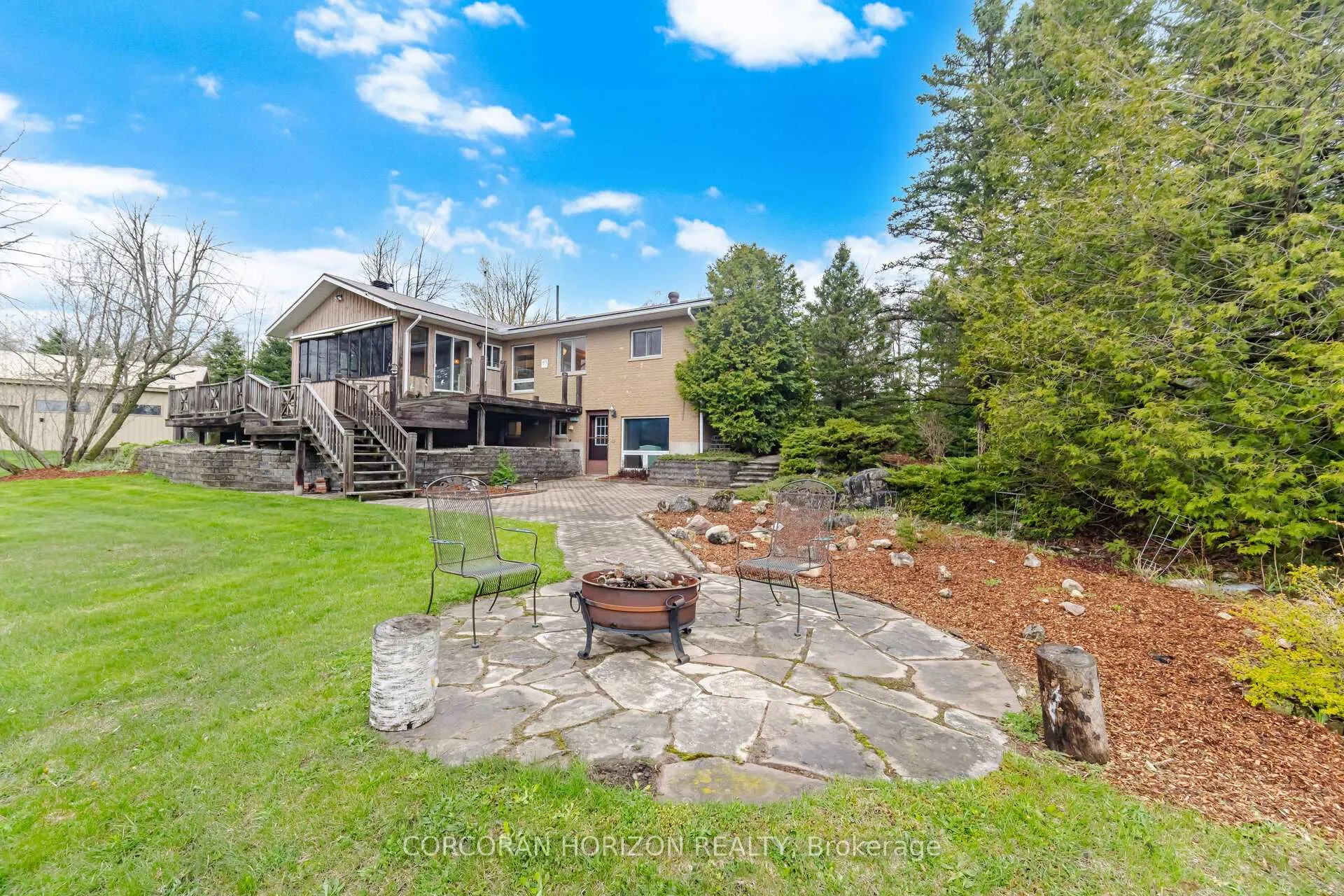 Photo 37 of 475248 County 11 Road, Amaranth, Rural Amaranth — HOMEH
