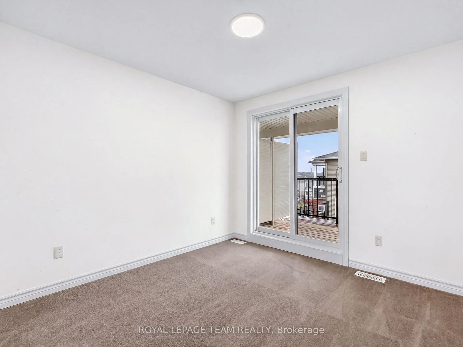Photo 22 of 105 Walleye Private, Ottawa, Barrhaven - Half Moon Bay — HOMEH