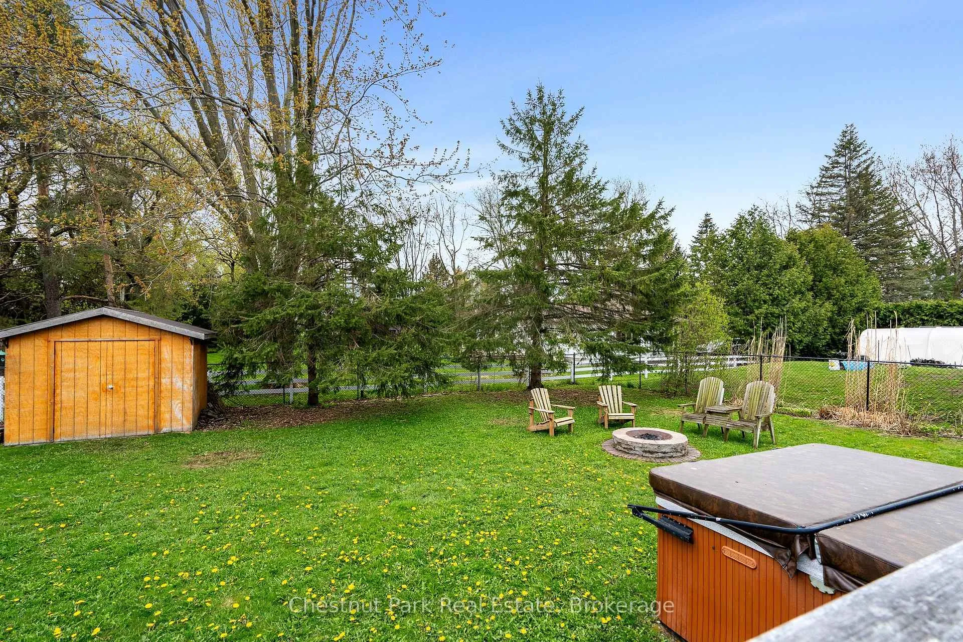 Photo 10 of 7 McKean Boulevard, Clearview, Nottawa — HOMEH