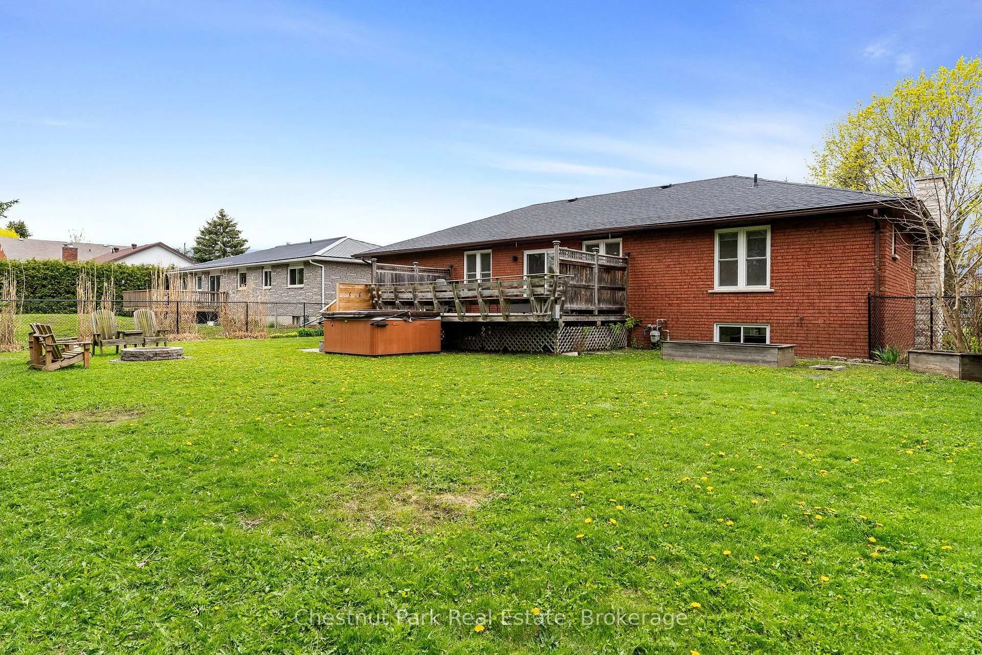 Photo 14 of 7 McKean Boulevard, Clearview, Nottawa — HOMEH