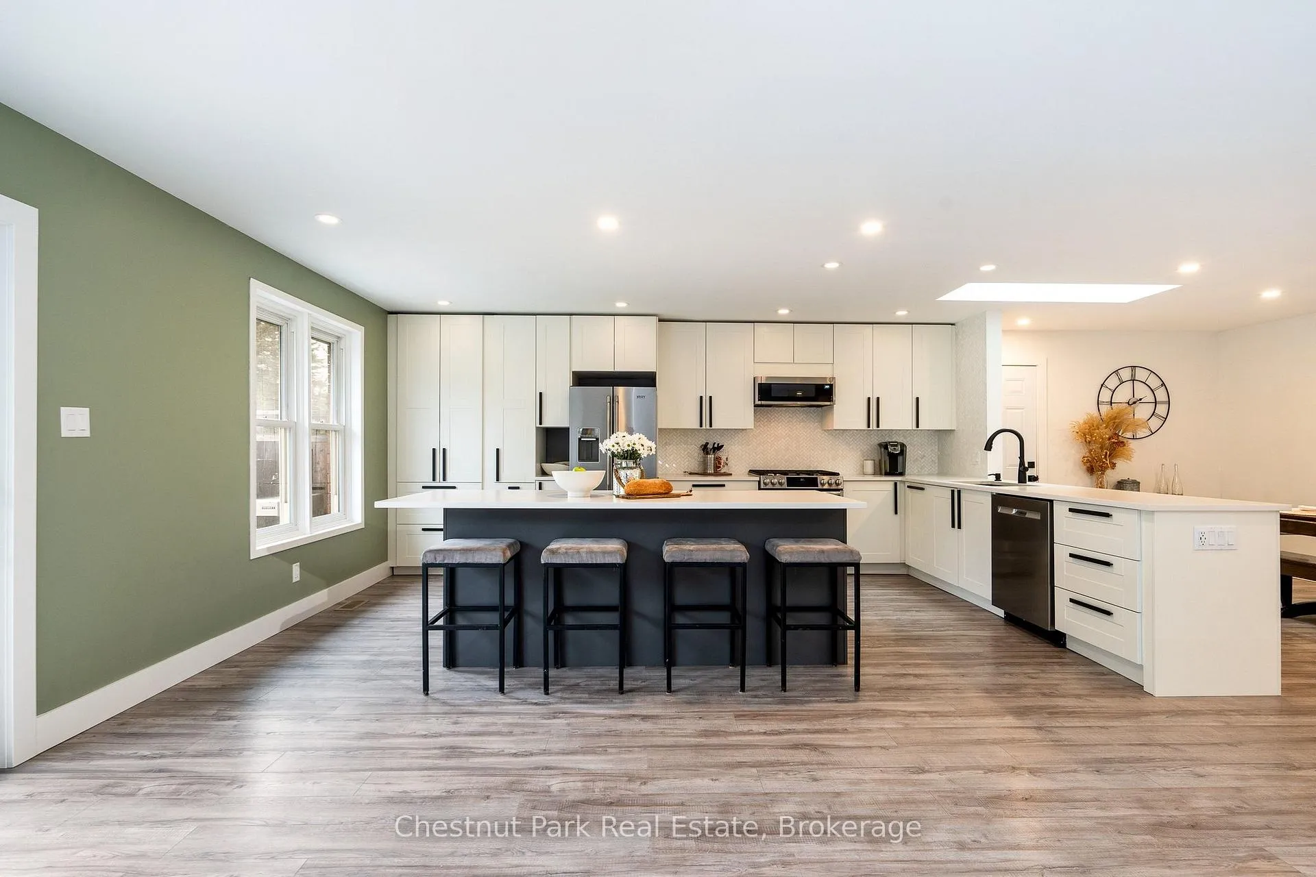 Photo 20 of 7 McKean Boulevard, Clearview, Nottawa — HOMEH