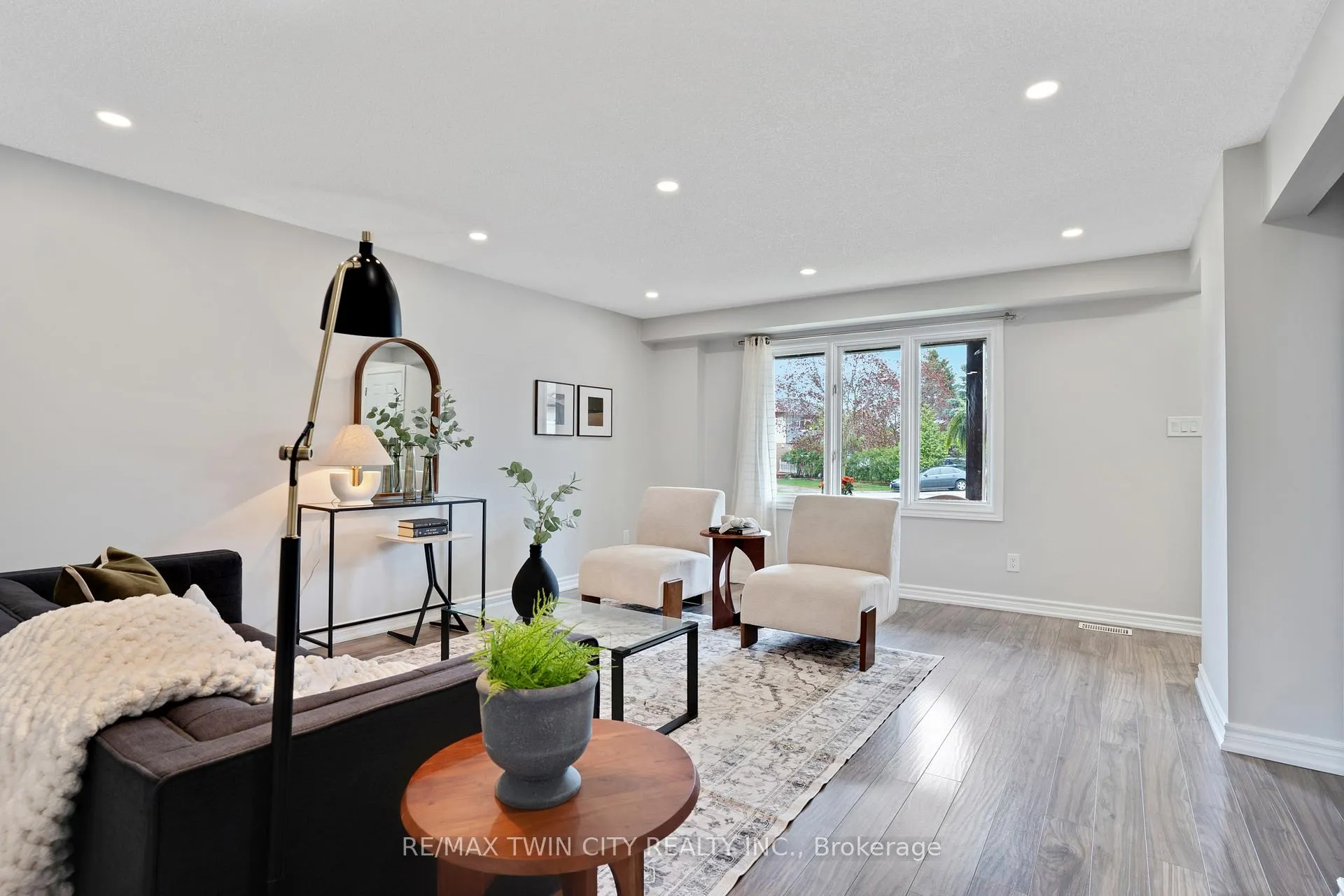 Photo 5 of 20 Ardoch Mews, Cambridge — HOMEH