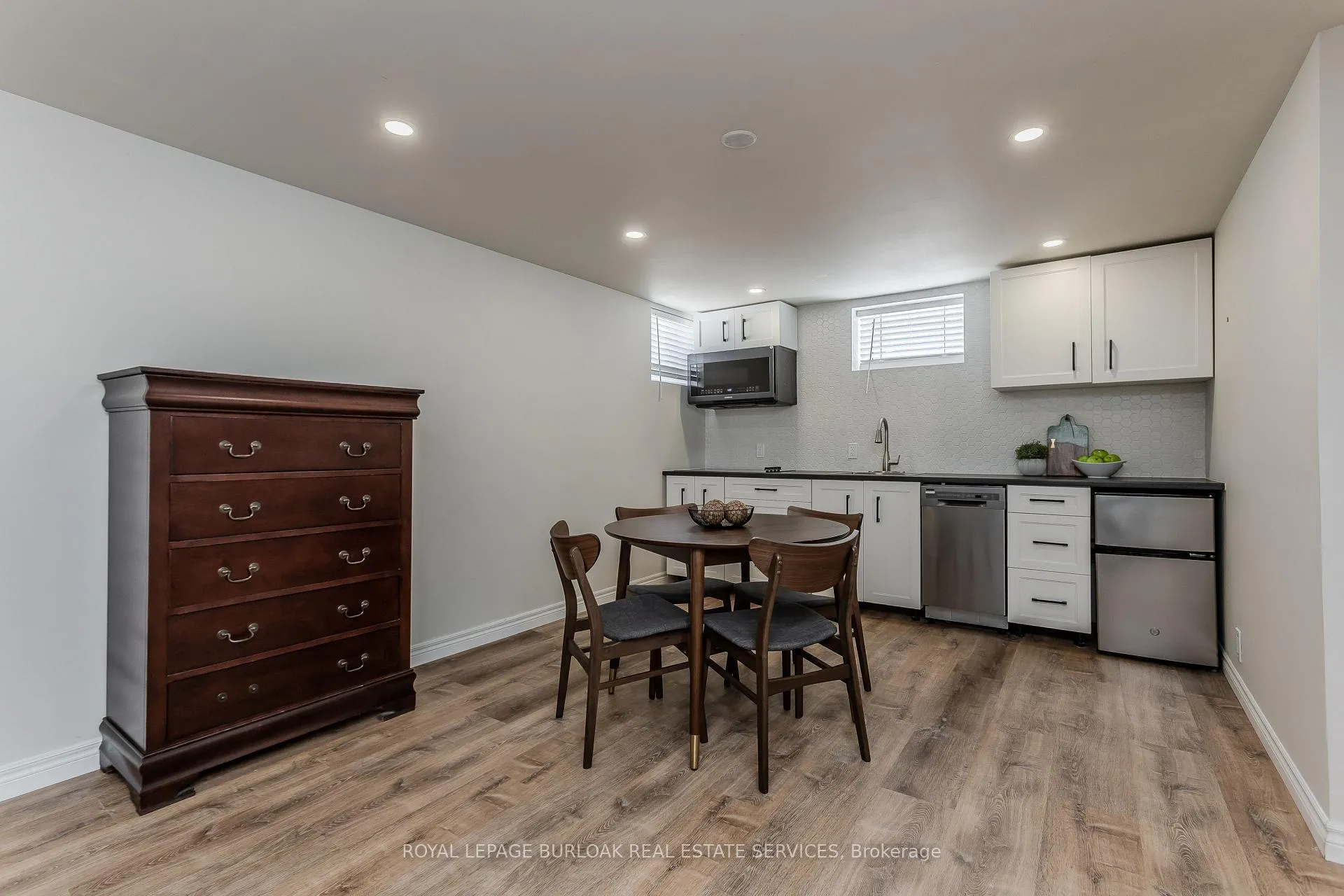 Photo 29 of 2 Glenbarr Road, St. Catharines, Glendale/Glenridge — HOMEH