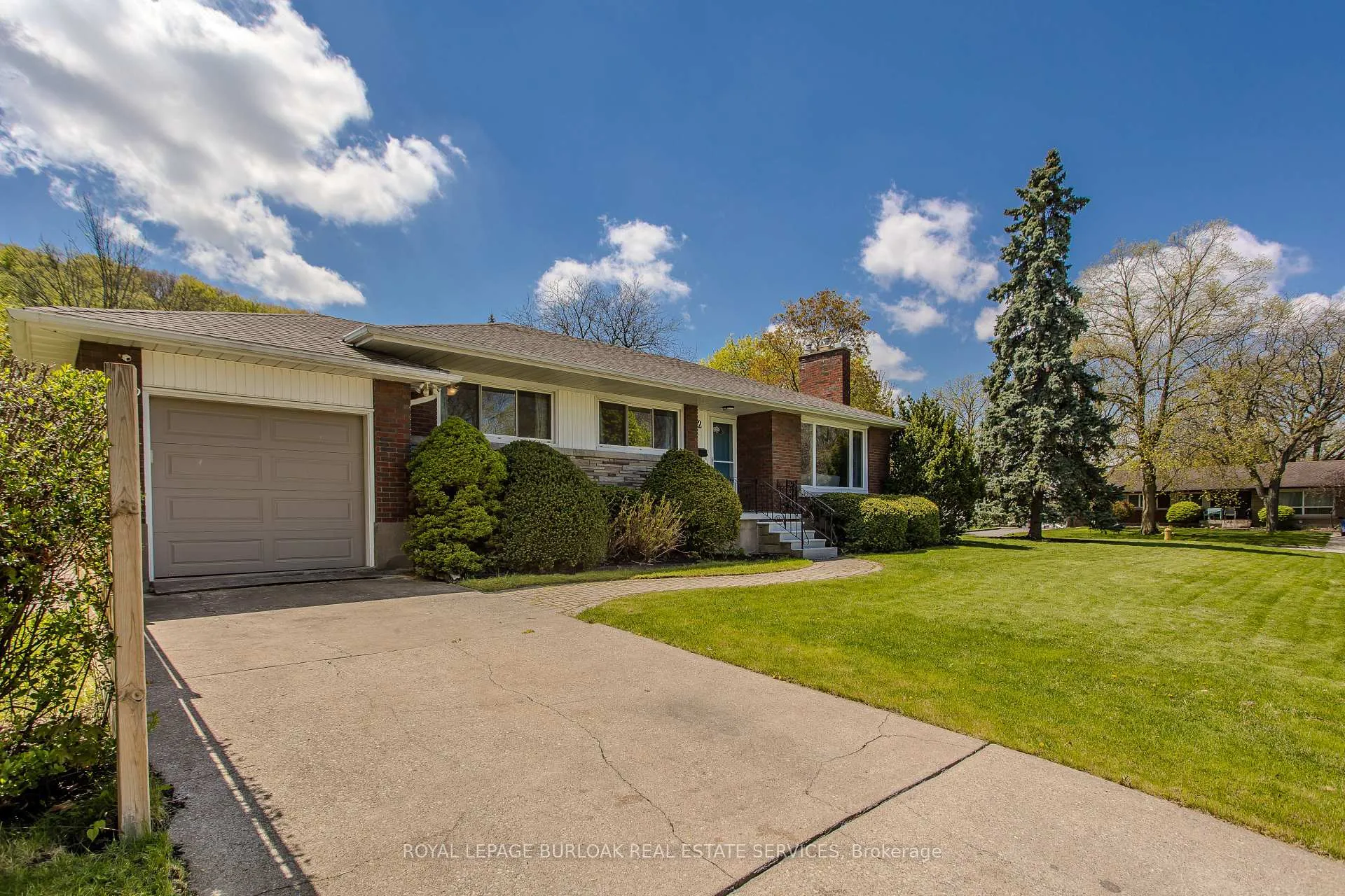 Photo 36 of 2 Glenbarr Road, St. Catharines, Glendale/Glenridge — HOMEH