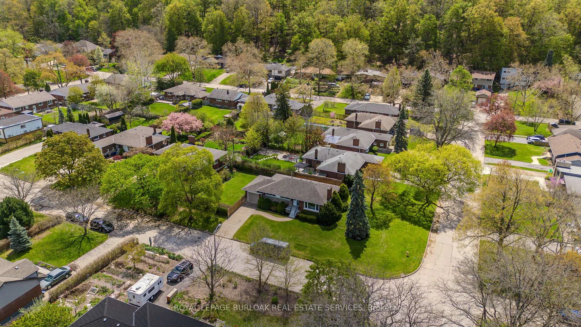 Photo 40 of 2 Glenbarr Road, St. Catharines, Glendale/Glenridge — HOMEH