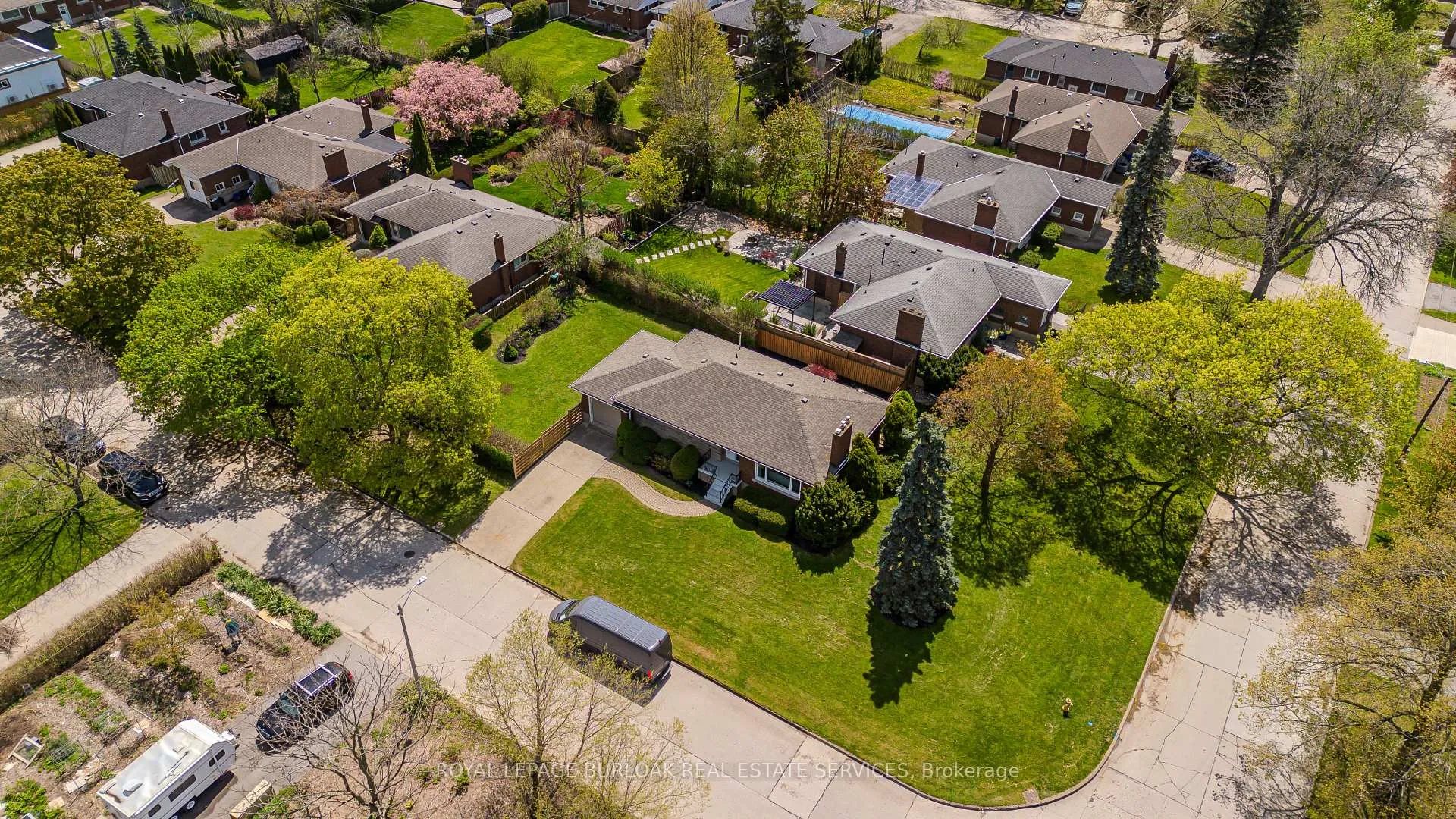 Photo 41 of 2 Glenbarr Road, St. Catharines, Glendale/Glenridge — HOMEH