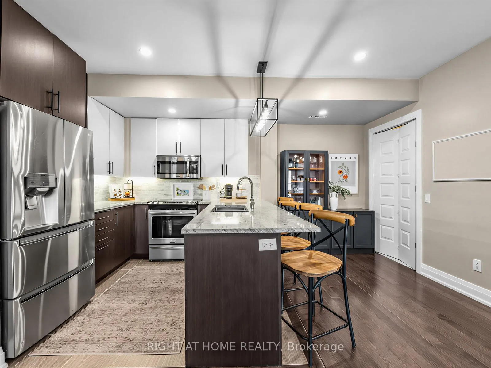 Photo 14 of Unit 61, 8177 Kipling Avenue, Vaughan, West Woodbridge — HOMEH