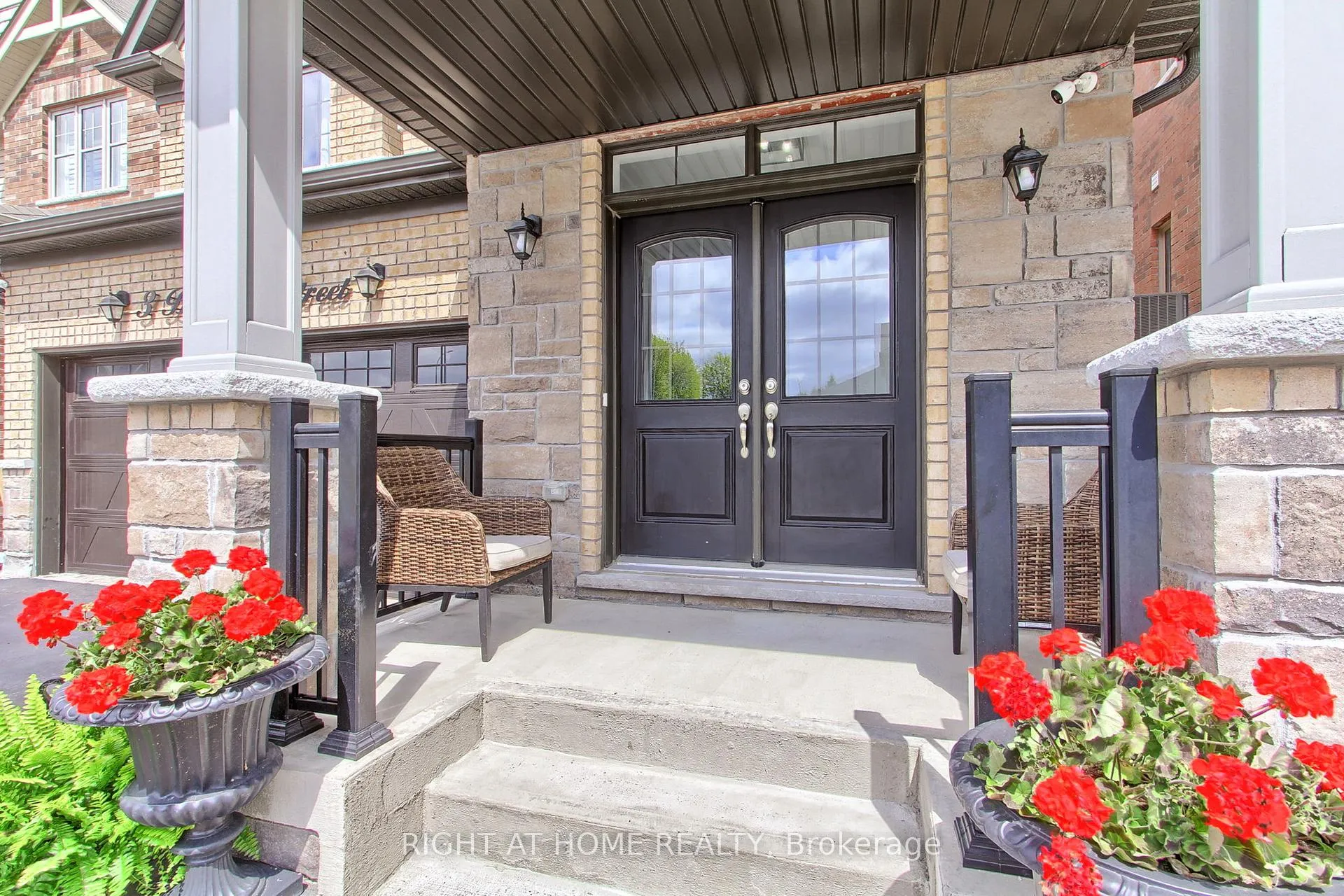 Photo 3 of 3 Bremner Street, Whitby, Rolling Acres — HOMEH