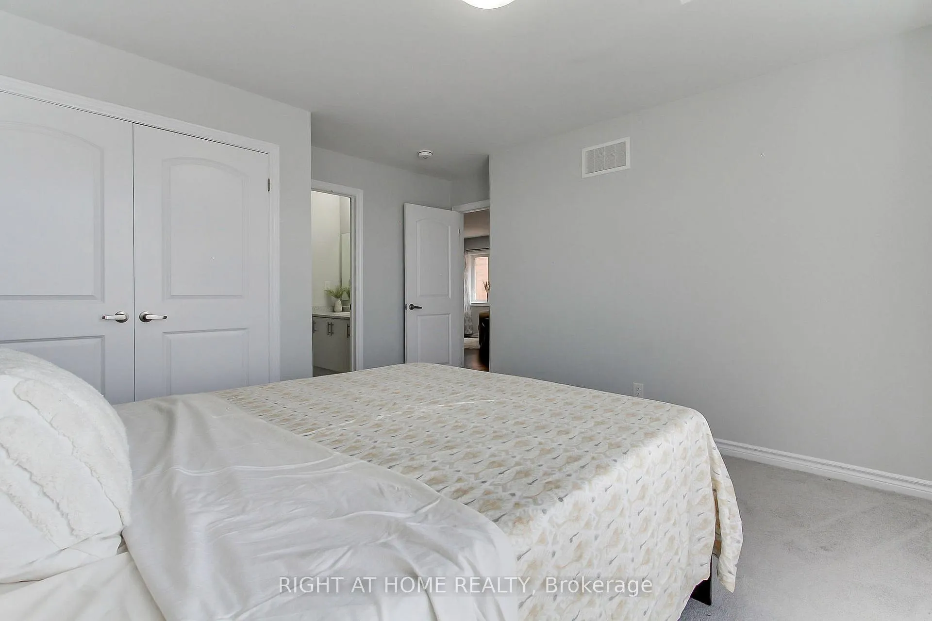 Photo 18 of 3 Bremner Street, Whitby, Rolling Acres — HOMEH