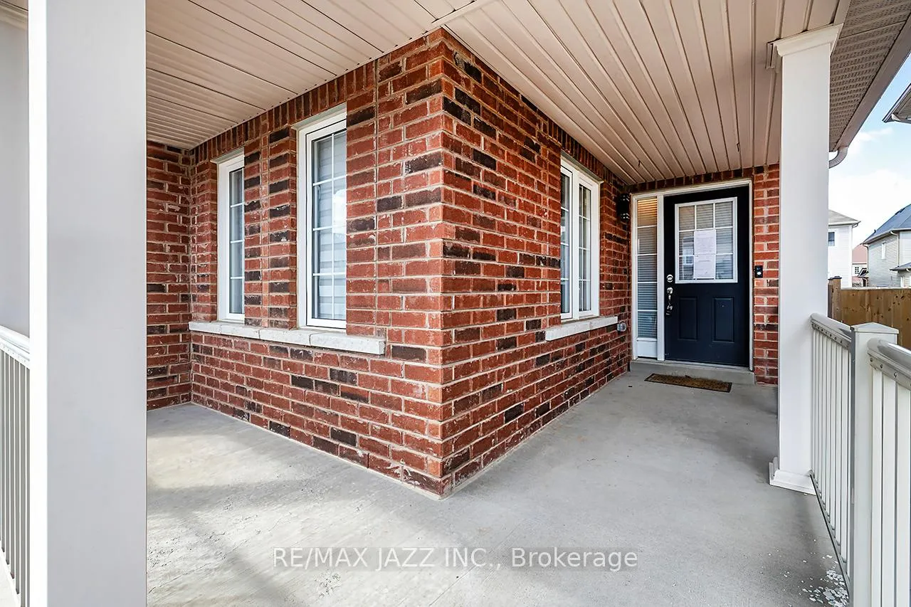 Photo 5 of 86 Sidney Rundle Avenue, Clarington, Bowmanville — HOMEH