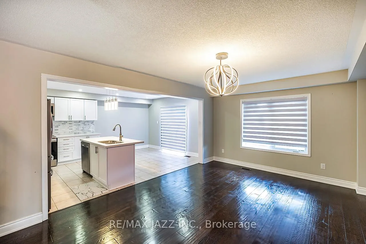 Photo 10 of 86 Sidney Rundle Avenue, Clarington, Bowmanville — HOMEH