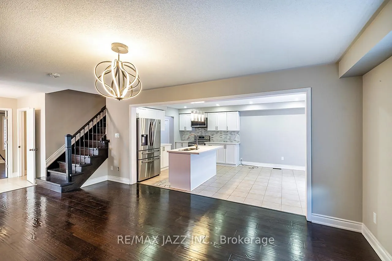 Photo 11 of 86 Sidney Rundle Avenue, Clarington, Bowmanville — HOMEH