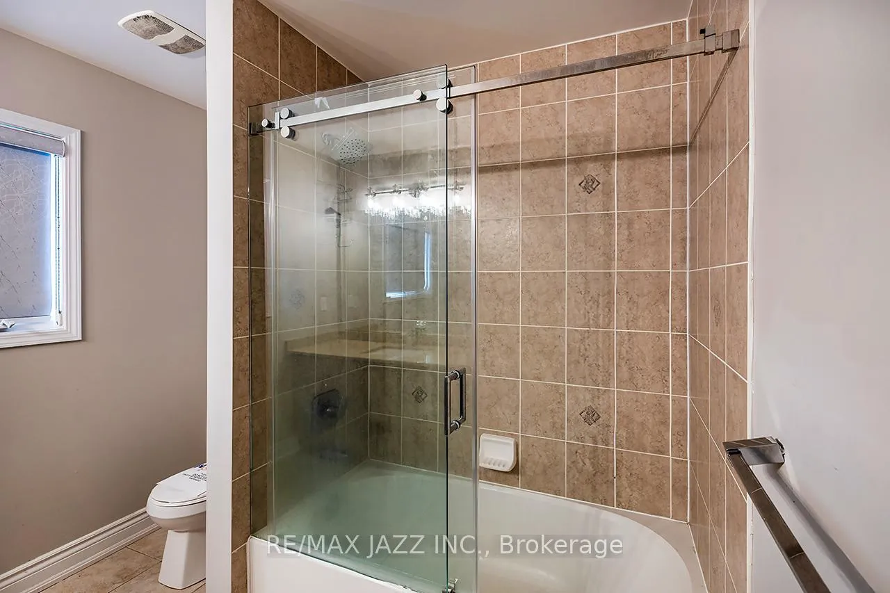 Photo 23 of 86 Sidney Rundle Avenue, Clarington, Bowmanville — HOMEH
