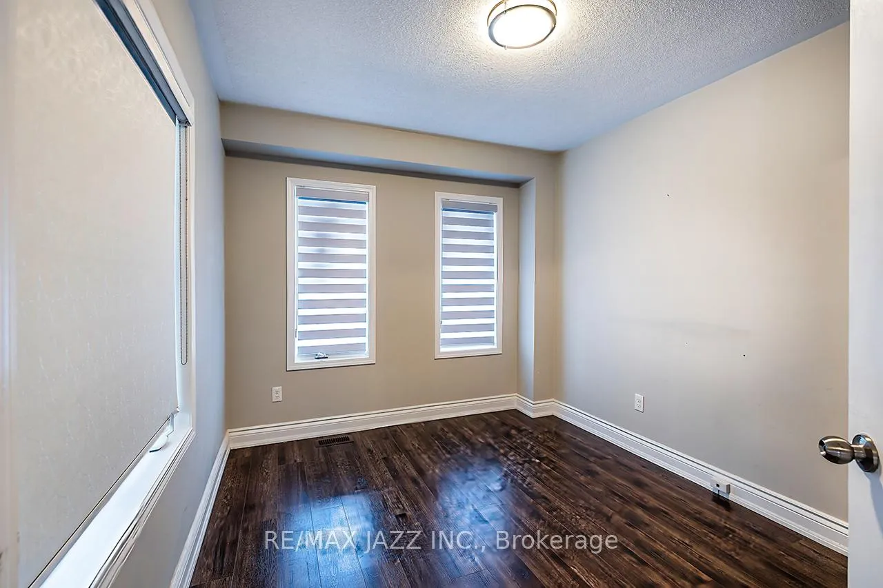 Photo 26 of 86 Sidney Rundle Avenue, Clarington, Bowmanville — HOMEH