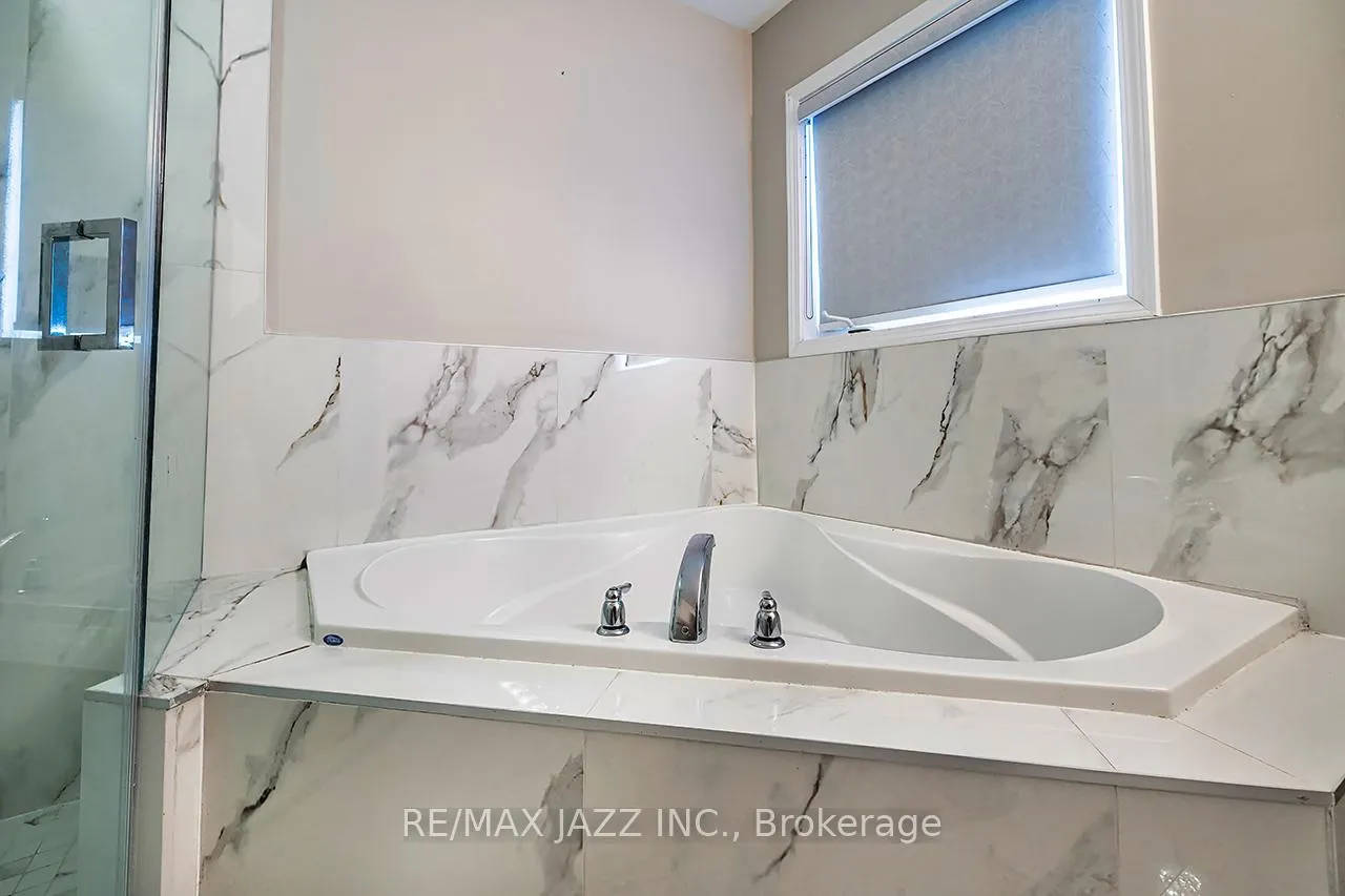 Photo 28 of 86 Sidney Rundle Avenue, Clarington, Bowmanville — HOMEH