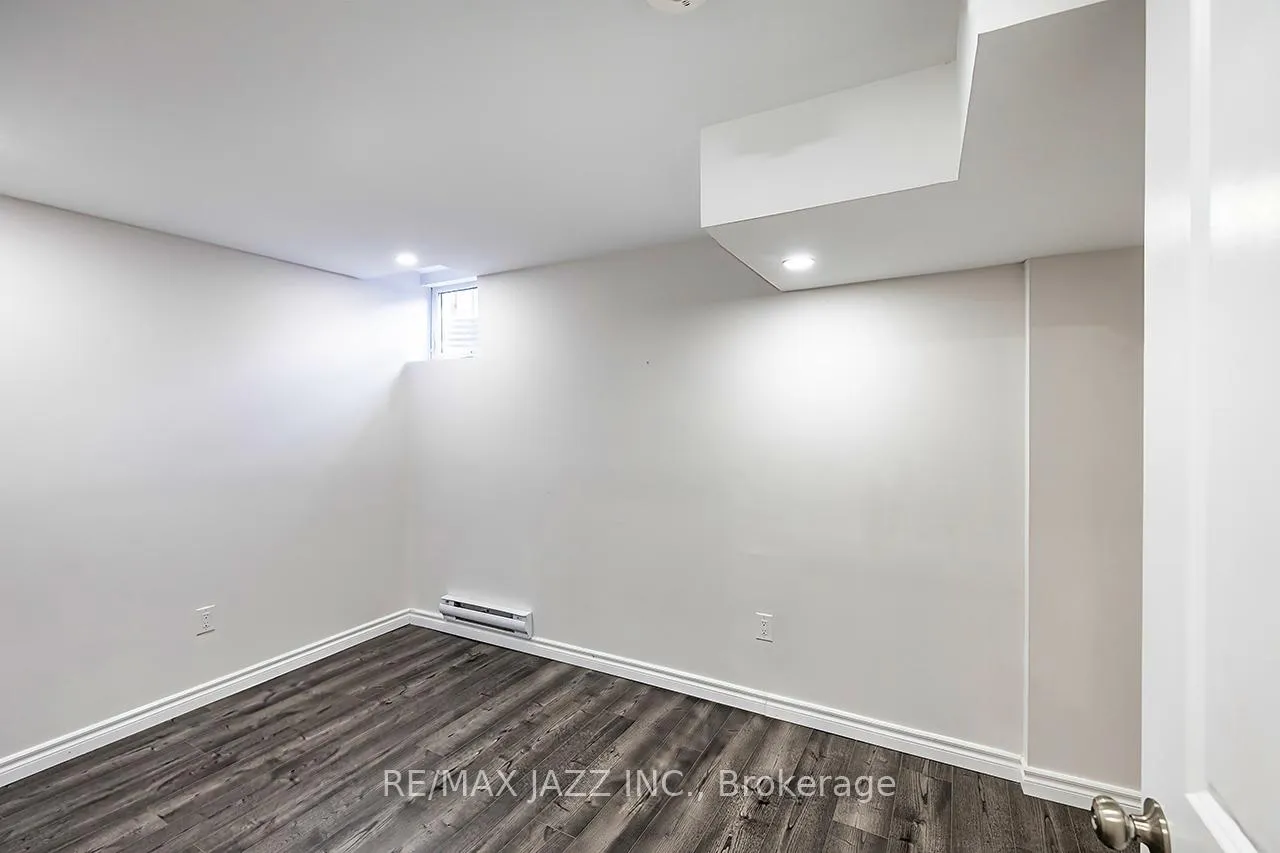 Photo 33 of 86 Sidney Rundle Avenue, Clarington, Bowmanville — HOMEH