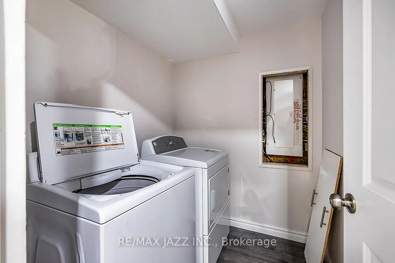 Photo 39 of 86 Sidney Rundle Avenue, Clarington, Bowmanville — HOMEH