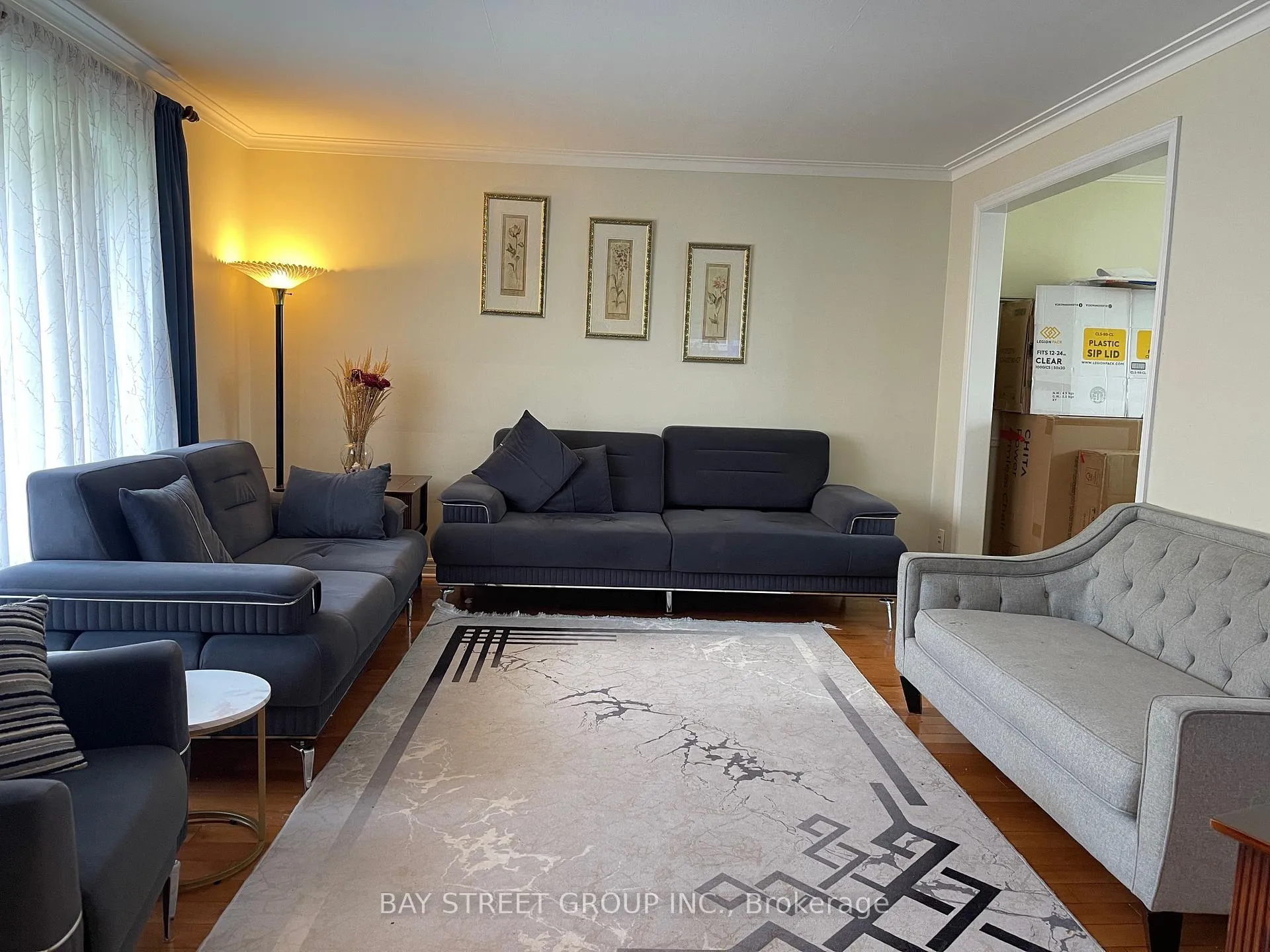 Photo 7 of 129 Sherwood Forest Drive, Markham, Bullock — HOMEH