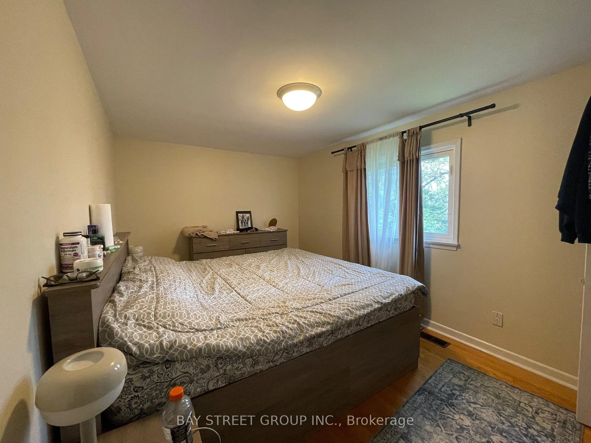 Photo 12 of 129 Sherwood Forest Drive, Markham, Bullock — HOMEH