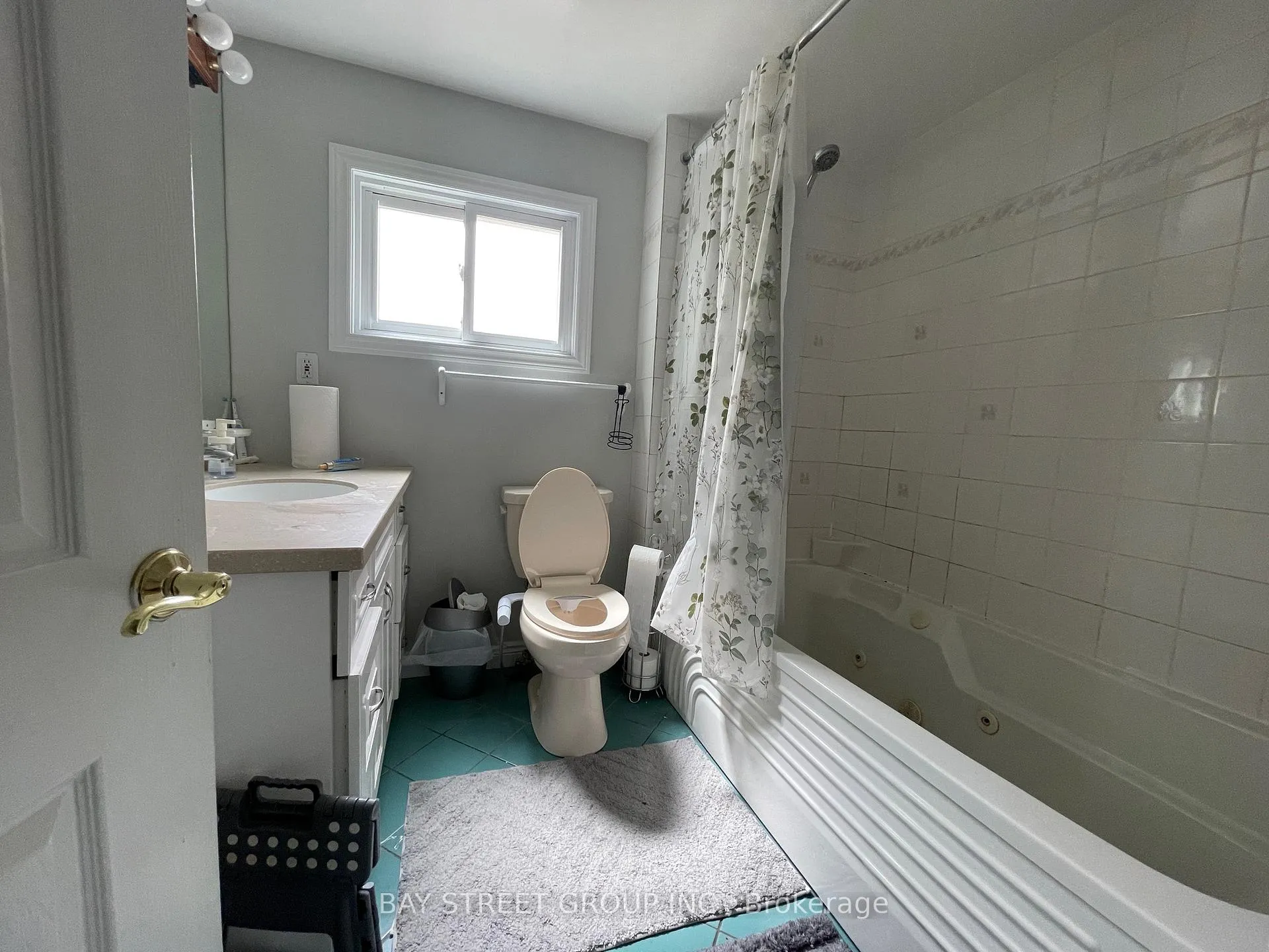 Photo 15 of 129 Sherwood Forest Drive, Markham, Bullock — HOMEH