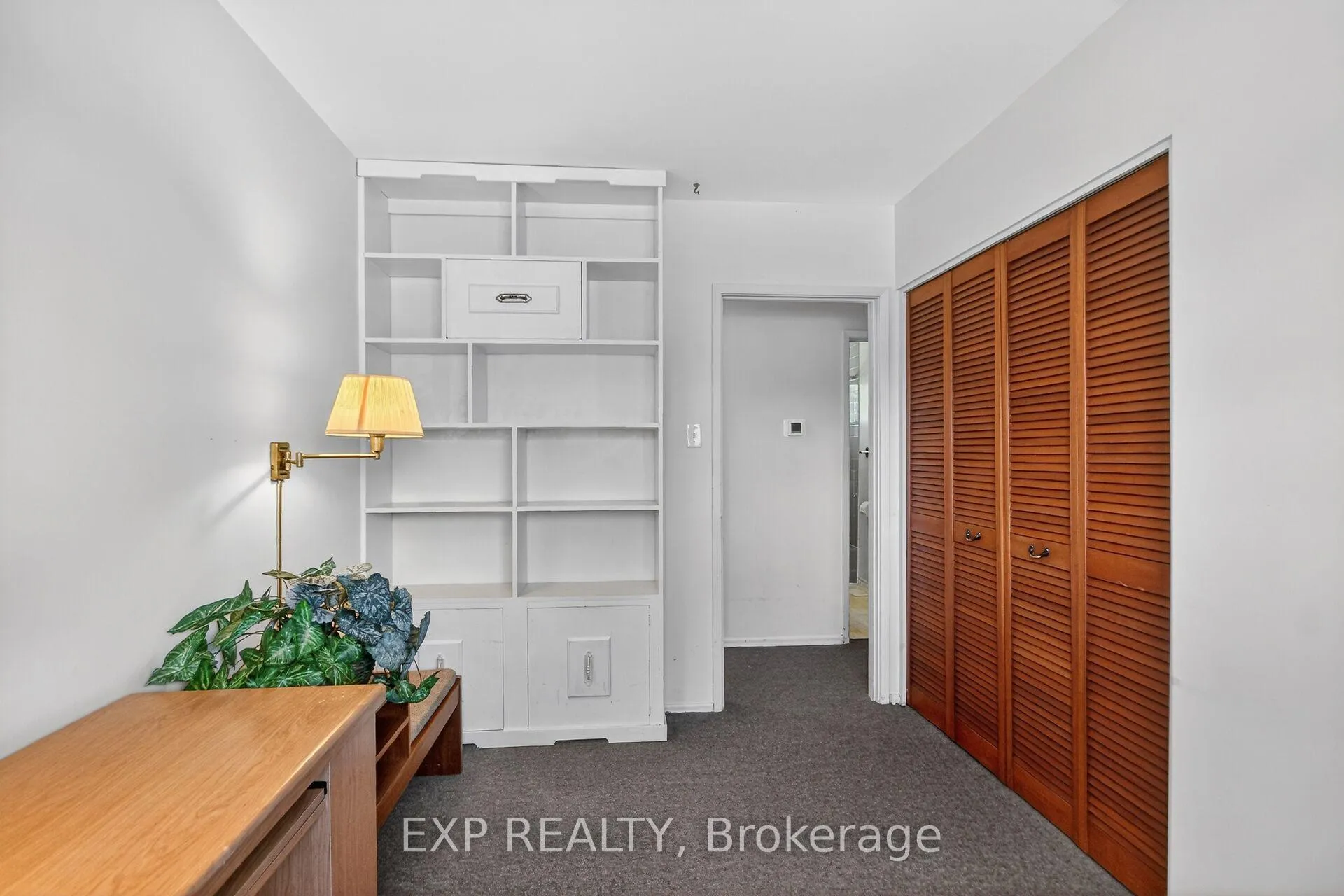Photo 22 of 935 Pleasant Park Road, Ottawa, Elmvale Acres/Urbandale — HOMEH