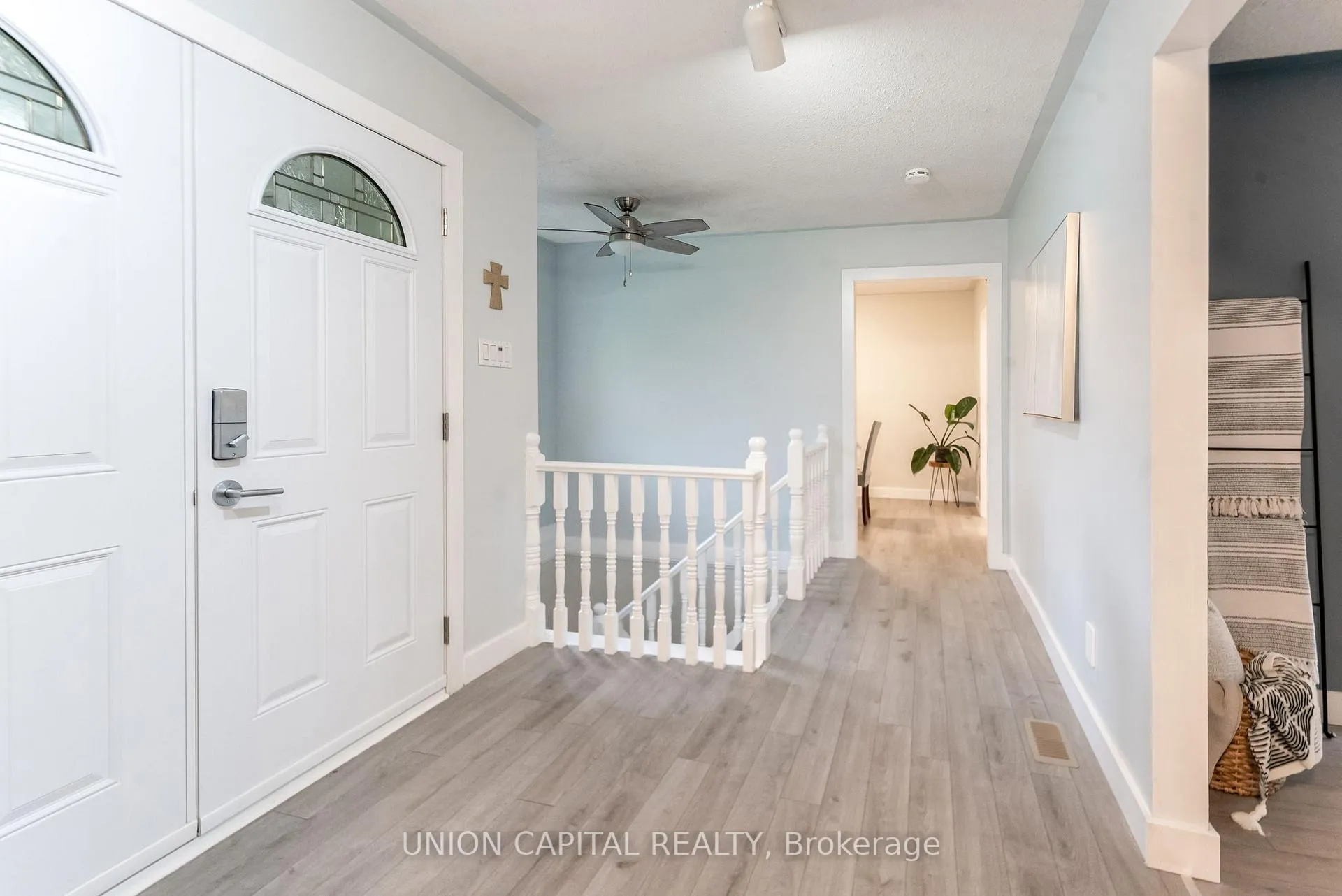 Photo 15 of 35 Jonathan Street, Uxbridge — HOMEH