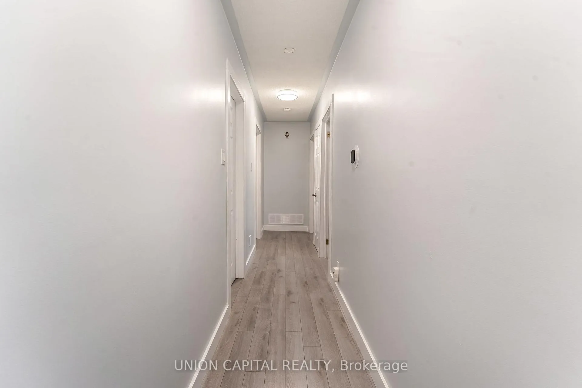 Photo 17 of 35 Jonathan Street, Uxbridge — HOMEH