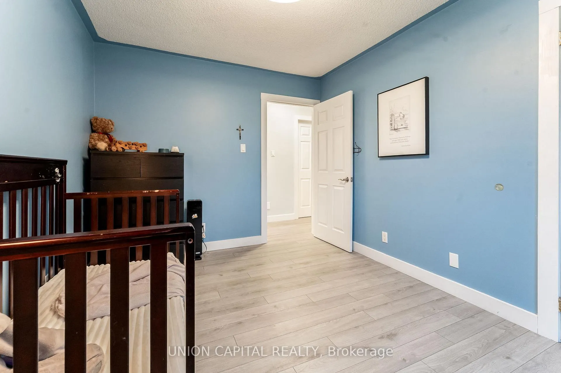 Photo 28 of 35 Jonathan Street, Uxbridge — HOMEH