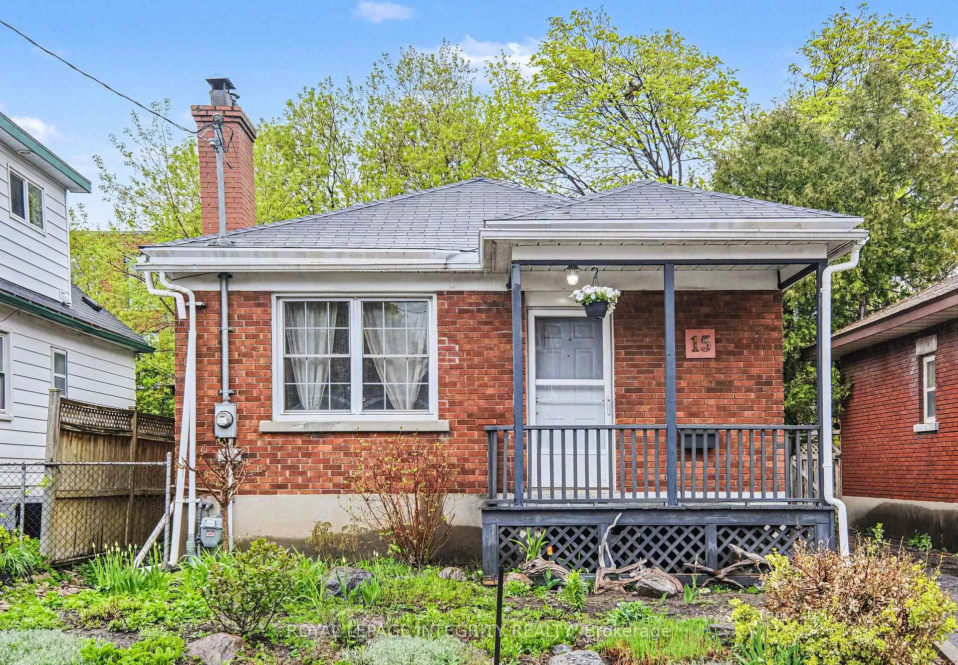 Photo 2 of 15 Beverley Avenue, Ottawa, Hintonburg — HOMEH