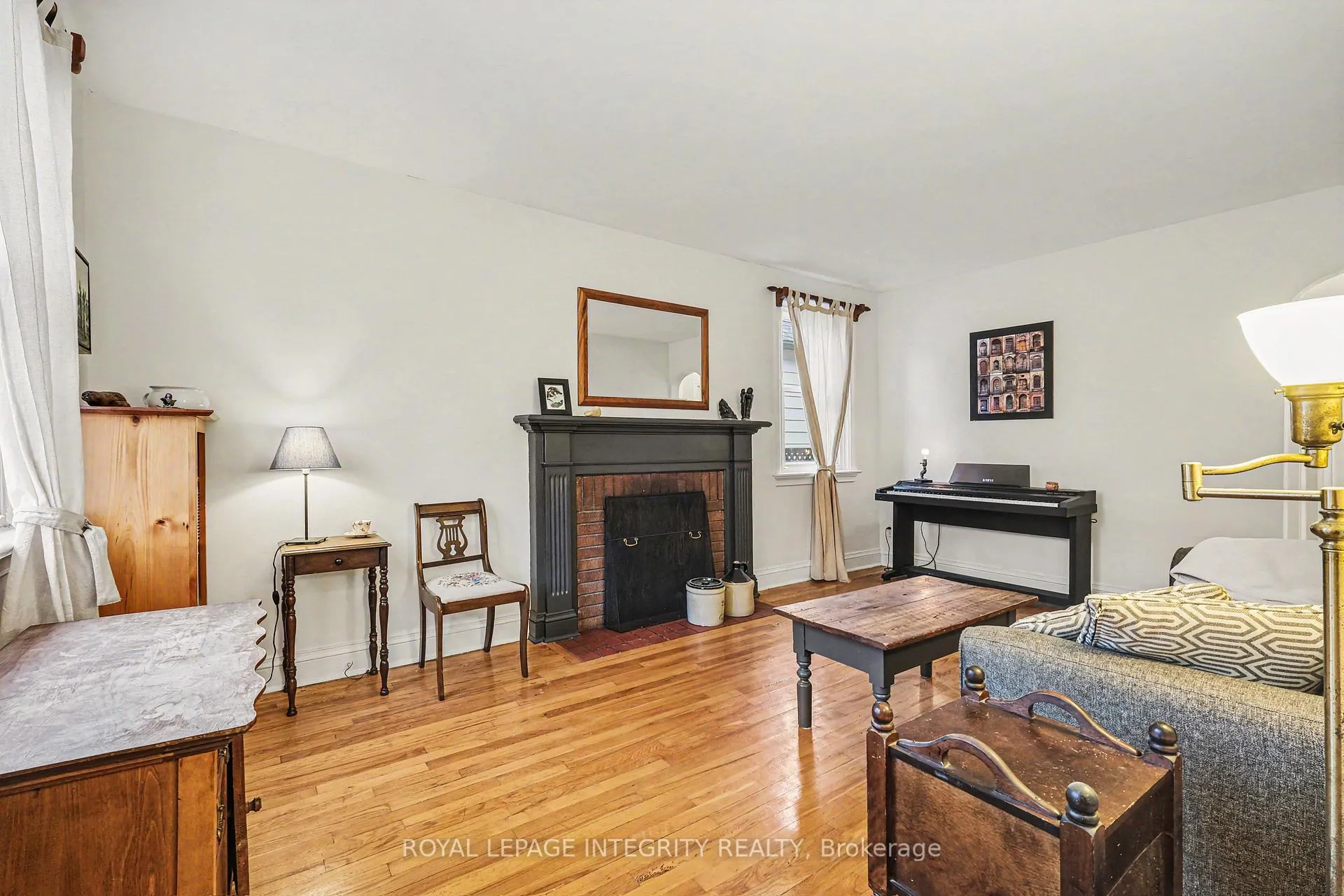 Photo 5 of 15 Beverley Avenue, Ottawa, Hintonburg — HOMEH