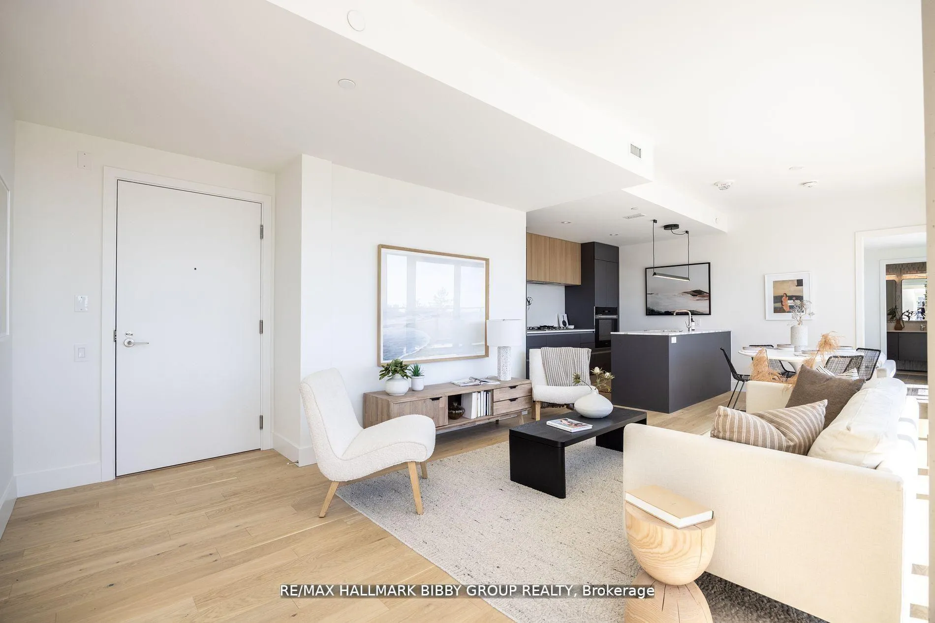 Photo 7 of Unit 701, 1414 Bayview Avenue, Toronto, Mount Pleasant East — HOMEH