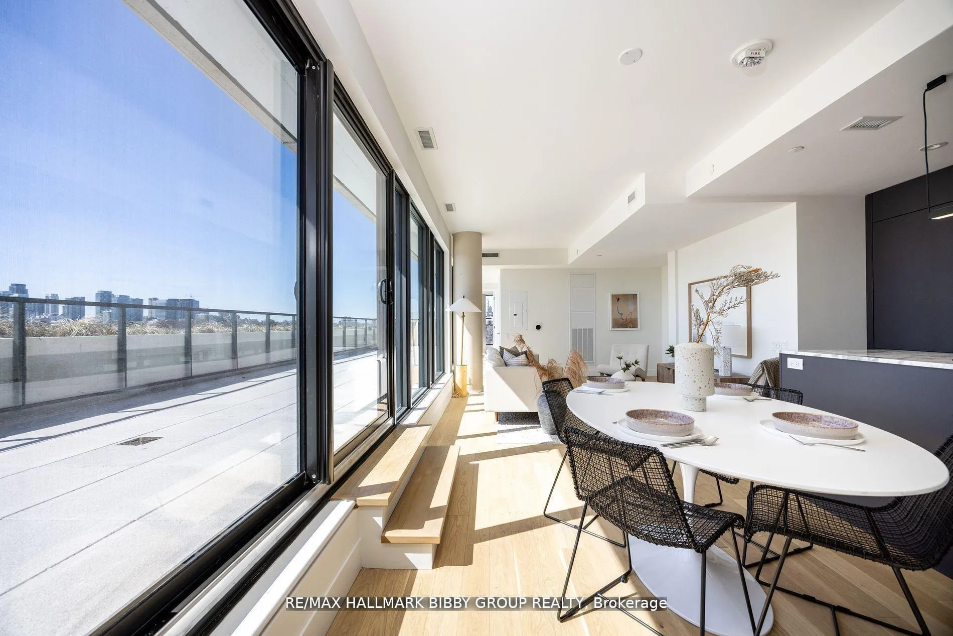 Photo 9 of Unit 701, 1414 Bayview Avenue, Toronto, Mount Pleasant East — HOMEH
