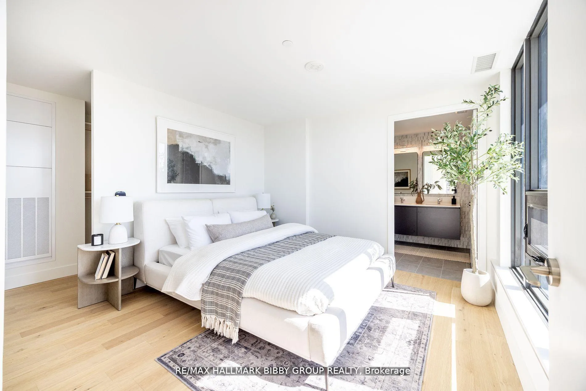 Photo 16 of Unit 701, 1414 Bayview Avenue, Toronto, Mount Pleasant East — HOMEH