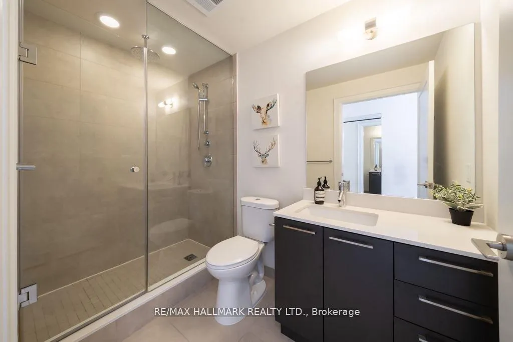 Photo 17 of Unit PH01, 30 Roehampton Avenue, Toronto, Mount Pleasant East — HOMEH