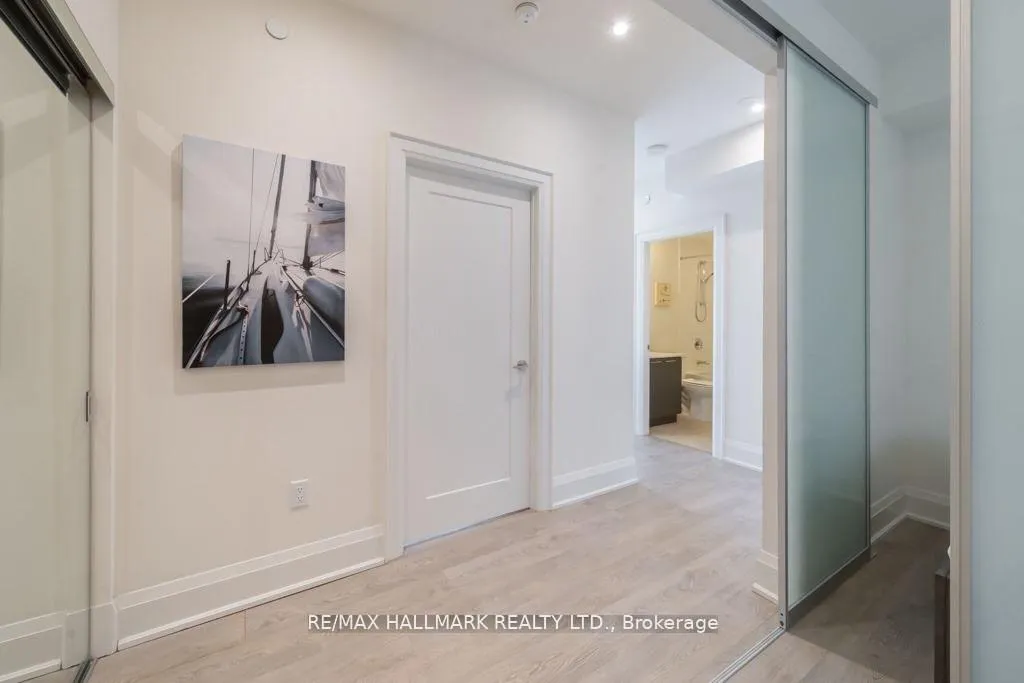 Photo 20 of Unit PH01, 30 Roehampton Avenue, Toronto, Mount Pleasant East — HOMEH