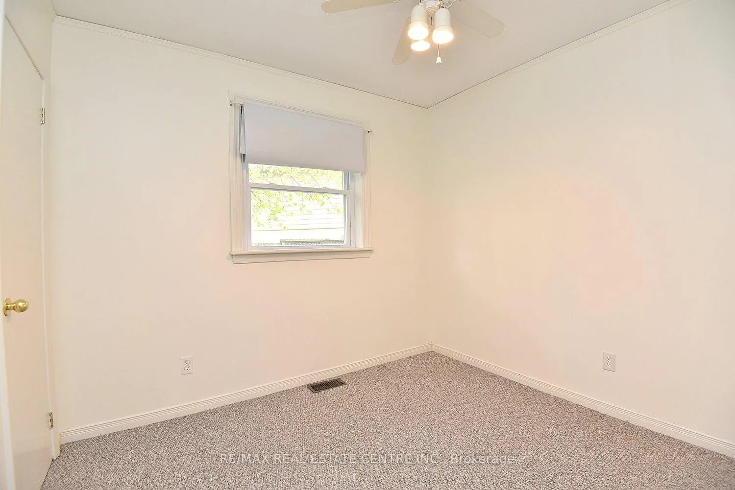Photo 15 of 5409 Croydon Road, Burlington, Appleby — HOMEH