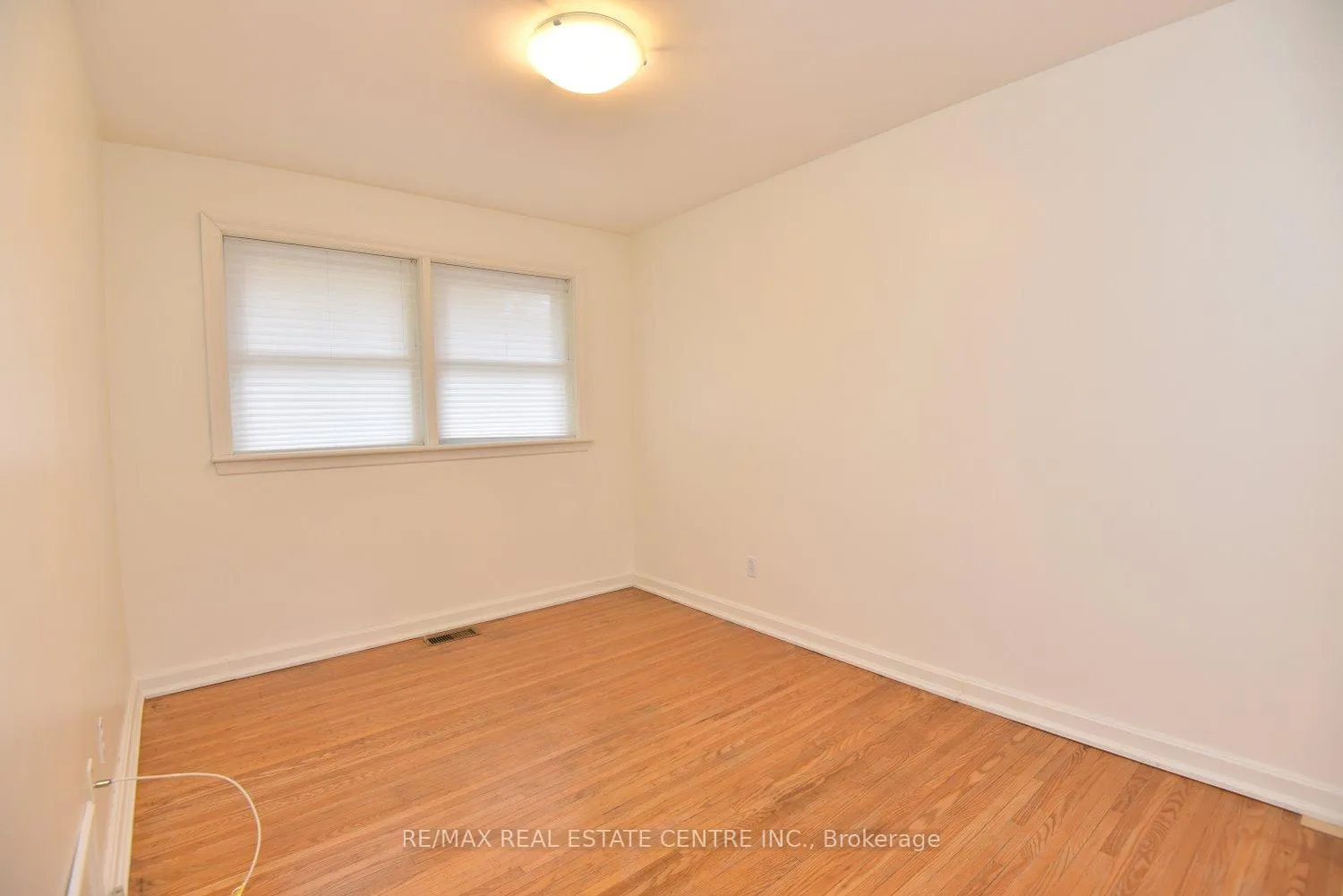 Photo 17 of 5409 Croydon Road, Burlington, Appleby — HOMEH