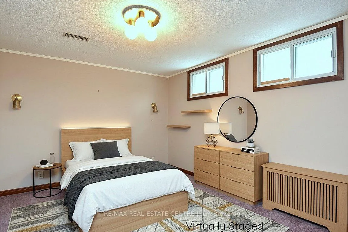 Photo 24 of 5409 Croydon Road, Burlington, Appleby — HOMEH