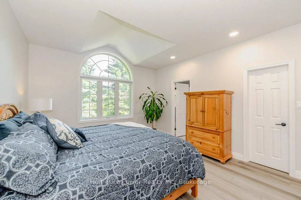 Photo 23 of 16 Elderberry Court, Guelph, Pineridge/Westminster Woods — HOMEH