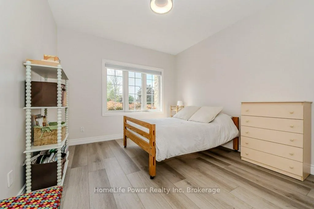 Photo 26 of 16 Elderberry Court, Guelph, Pineridge/Westminster Woods — HOMEH