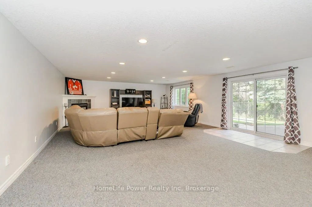 Photo 34 of 16 Elderberry Court, Guelph, Pineridge/Westminster Woods — HOMEH