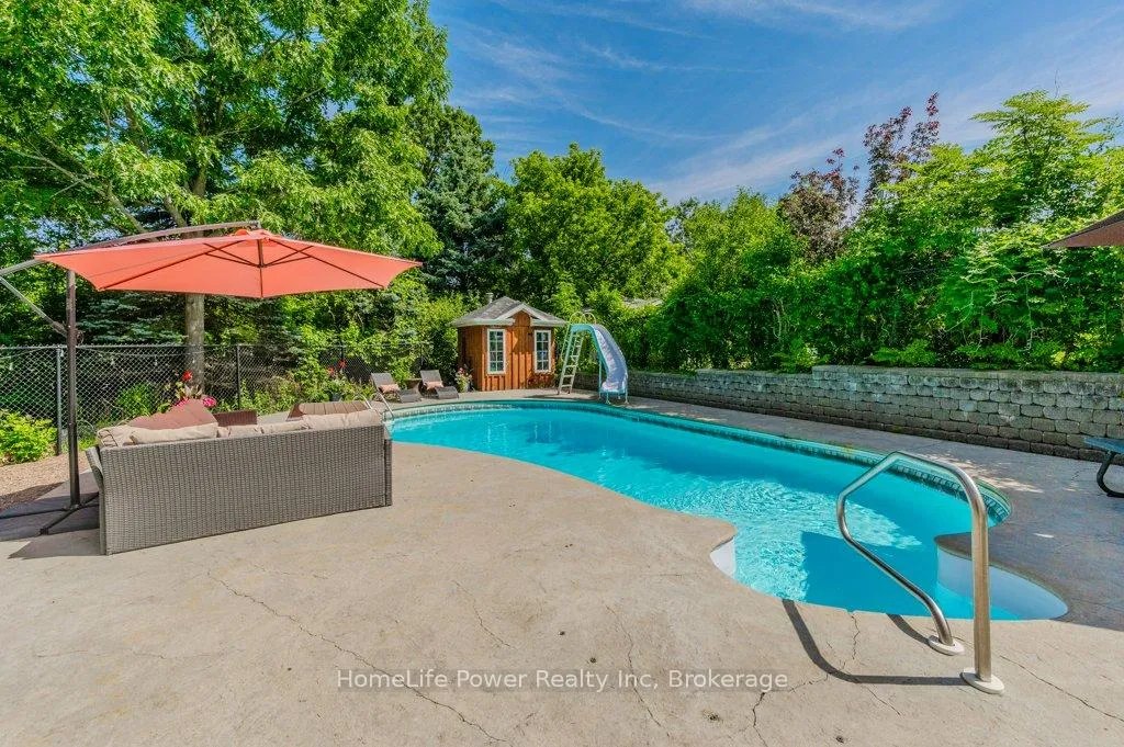Photo 46 of 16 Elderberry Court, Guelph, Pineridge/Westminster Woods — HOMEH