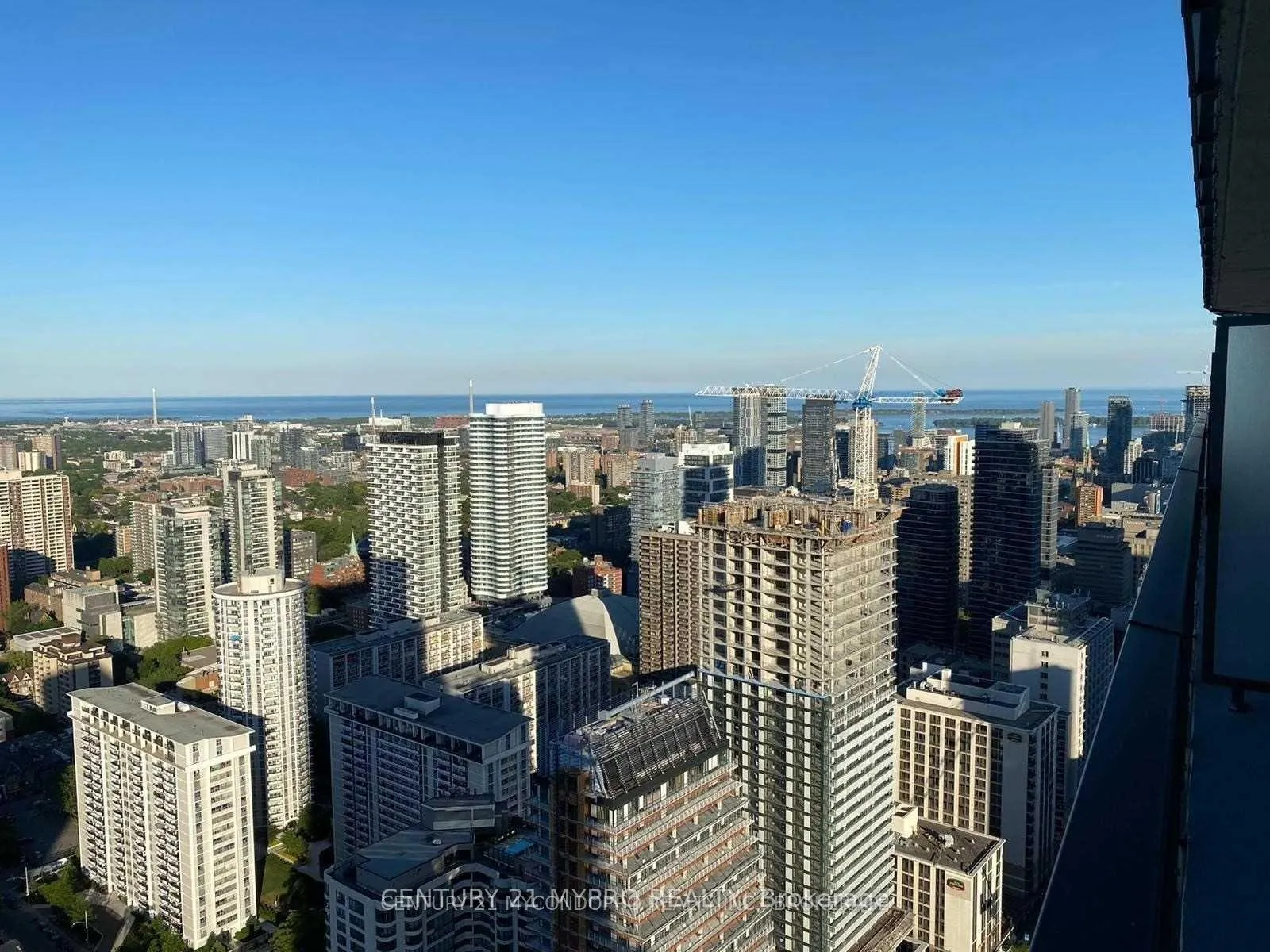 Photo 7 of Unit 4513, 11 Wellesley Street, Toronto, Bay Street Corridor — HOMEH