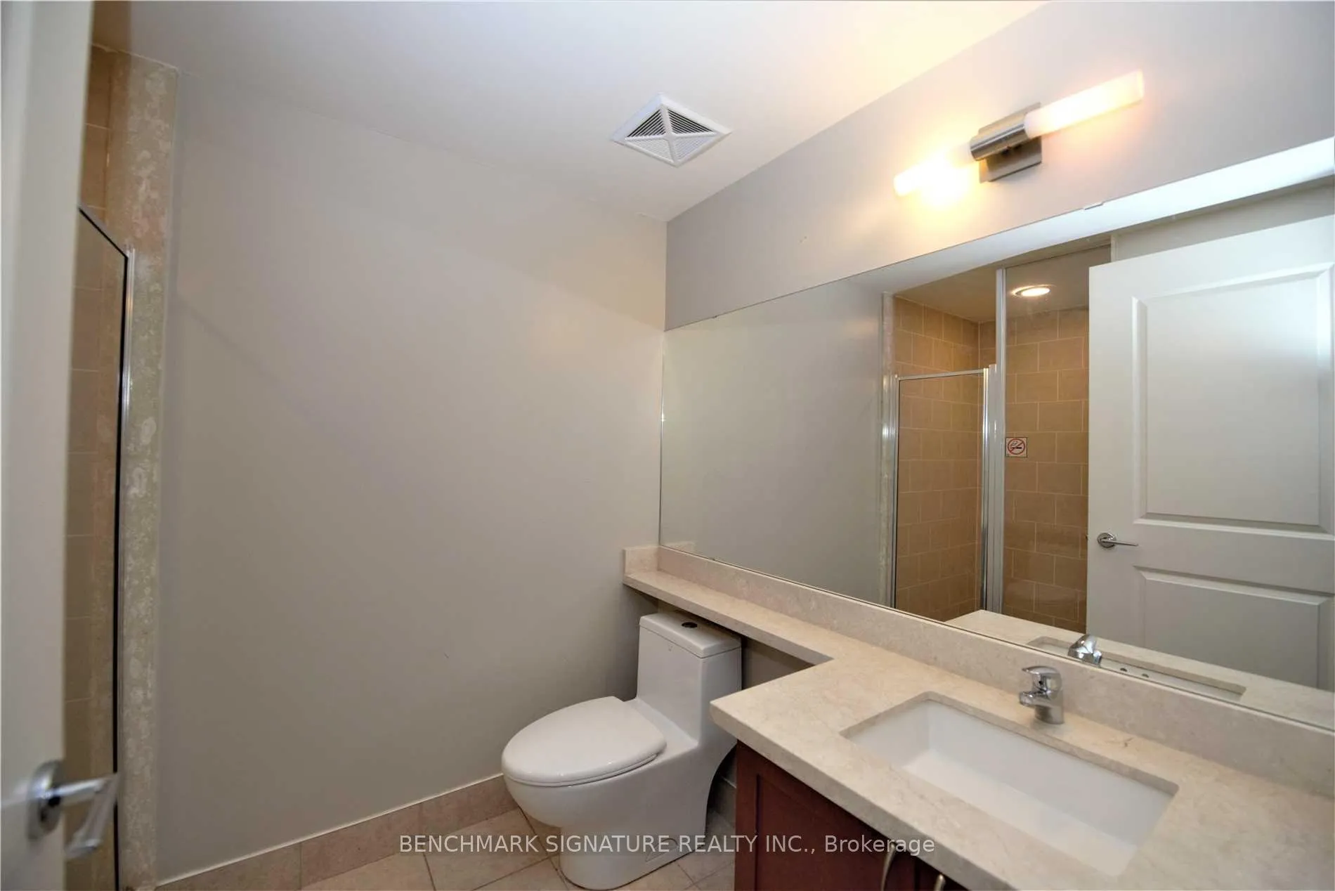 Photo 1 of Unit 302D, 57 Upper Duke Crescent, Markham, Unionville — HOMEH