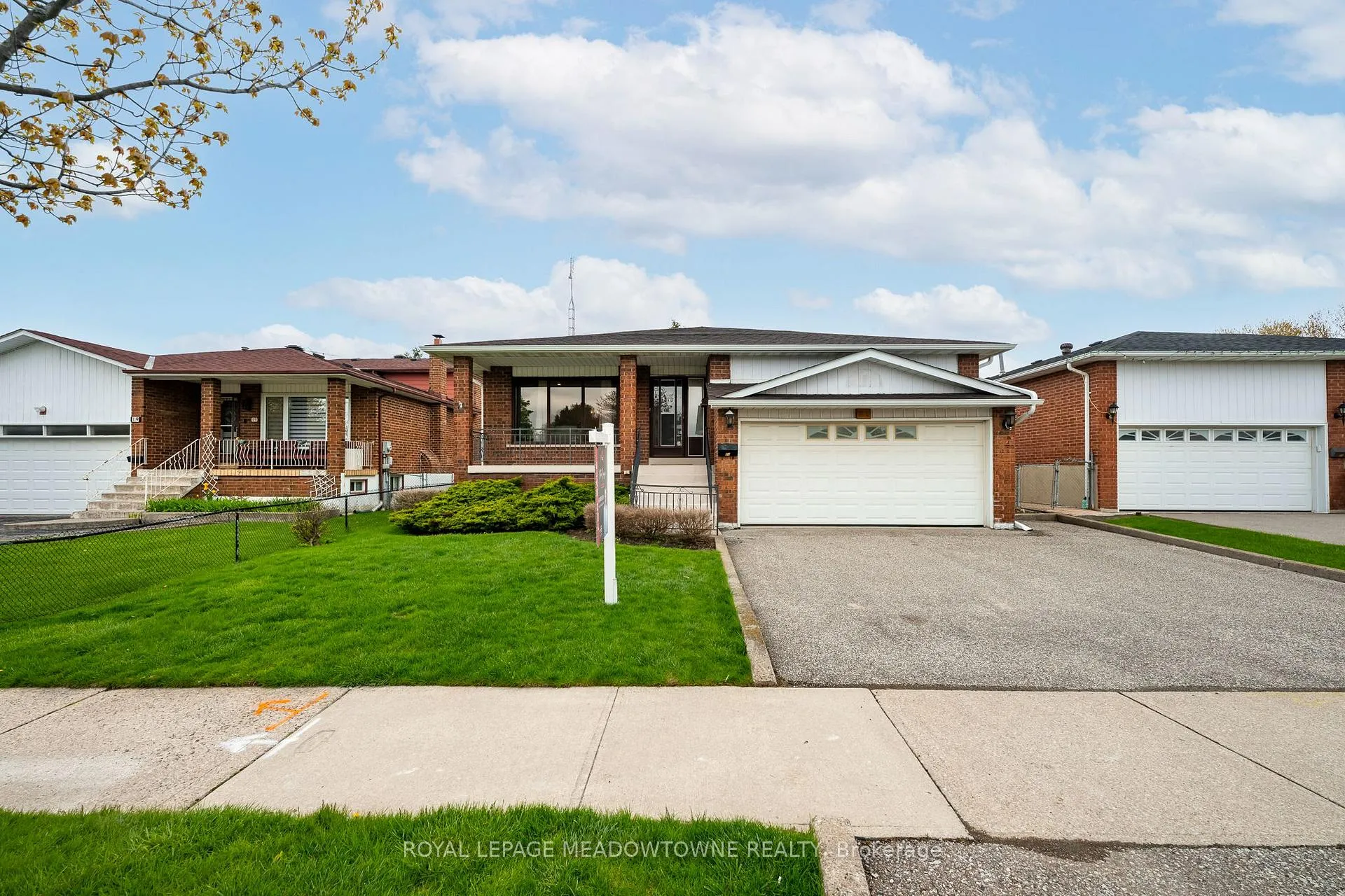 Photo 1 of 21 Leander Street, Brampton, Westgate — HOMEH