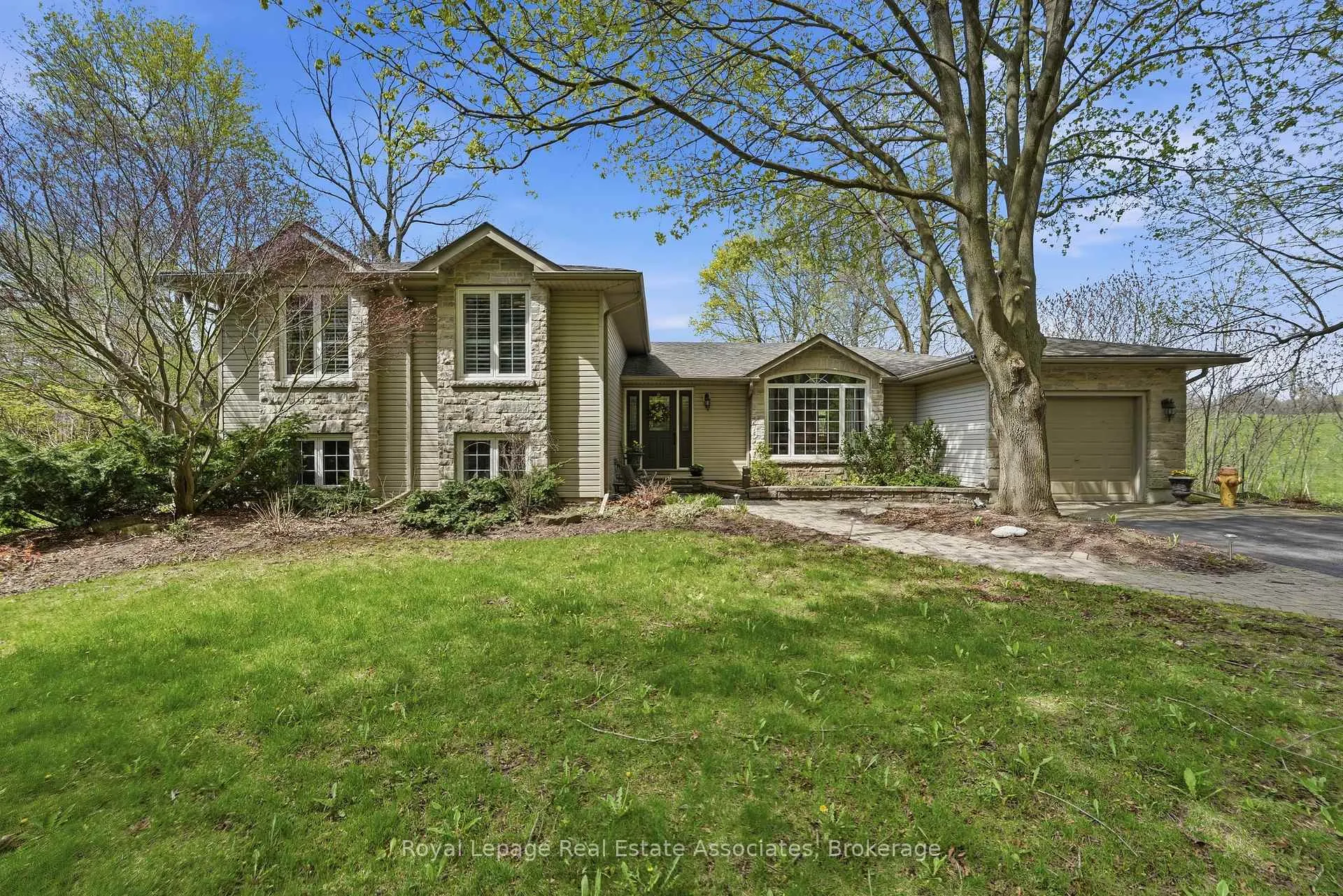 Photo 1 of 12136 6 Line, Halton Hills, Limehouse — HOMEH