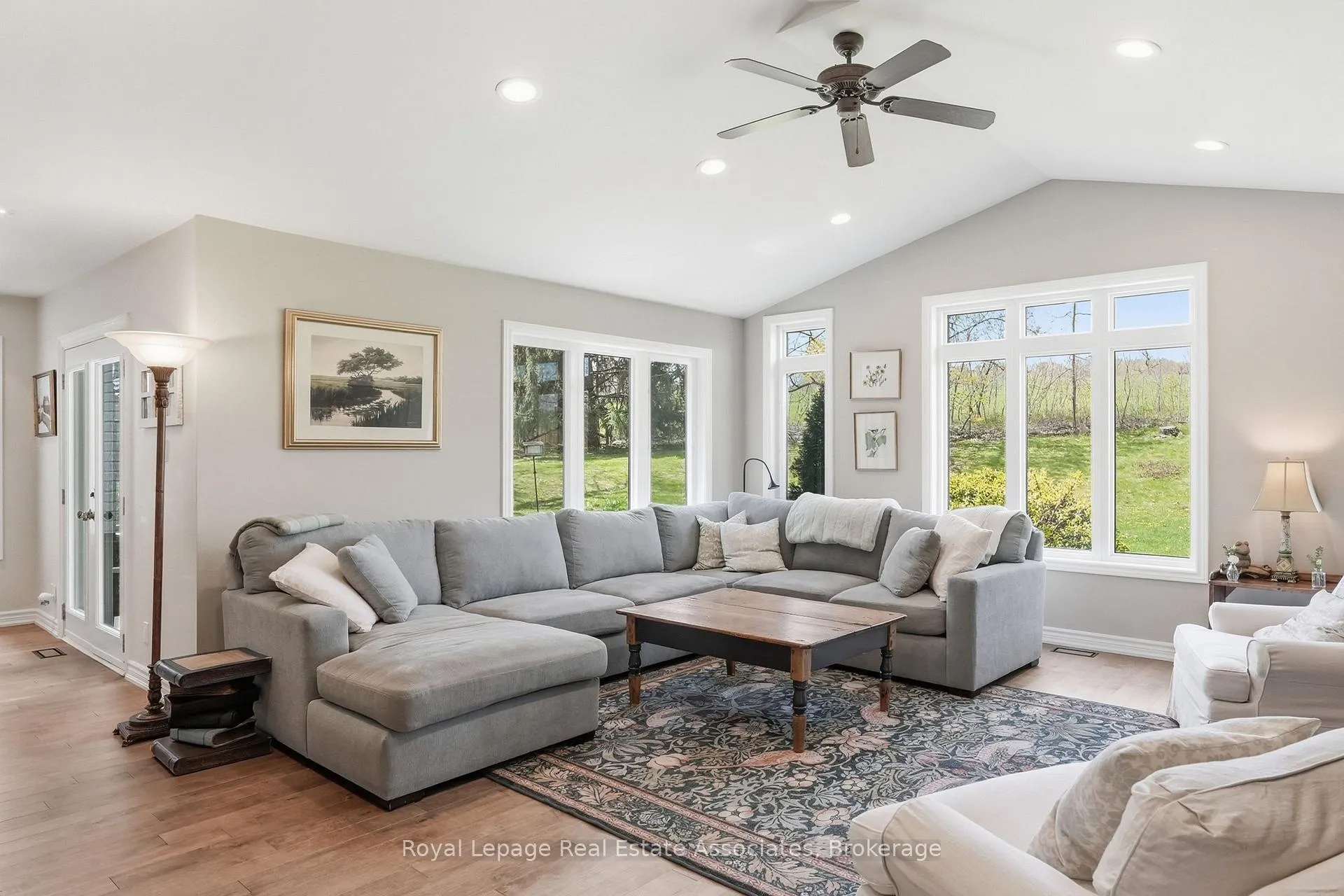 Photo 10 of 12136 6 Line, Halton Hills, Limehouse — HOMEH